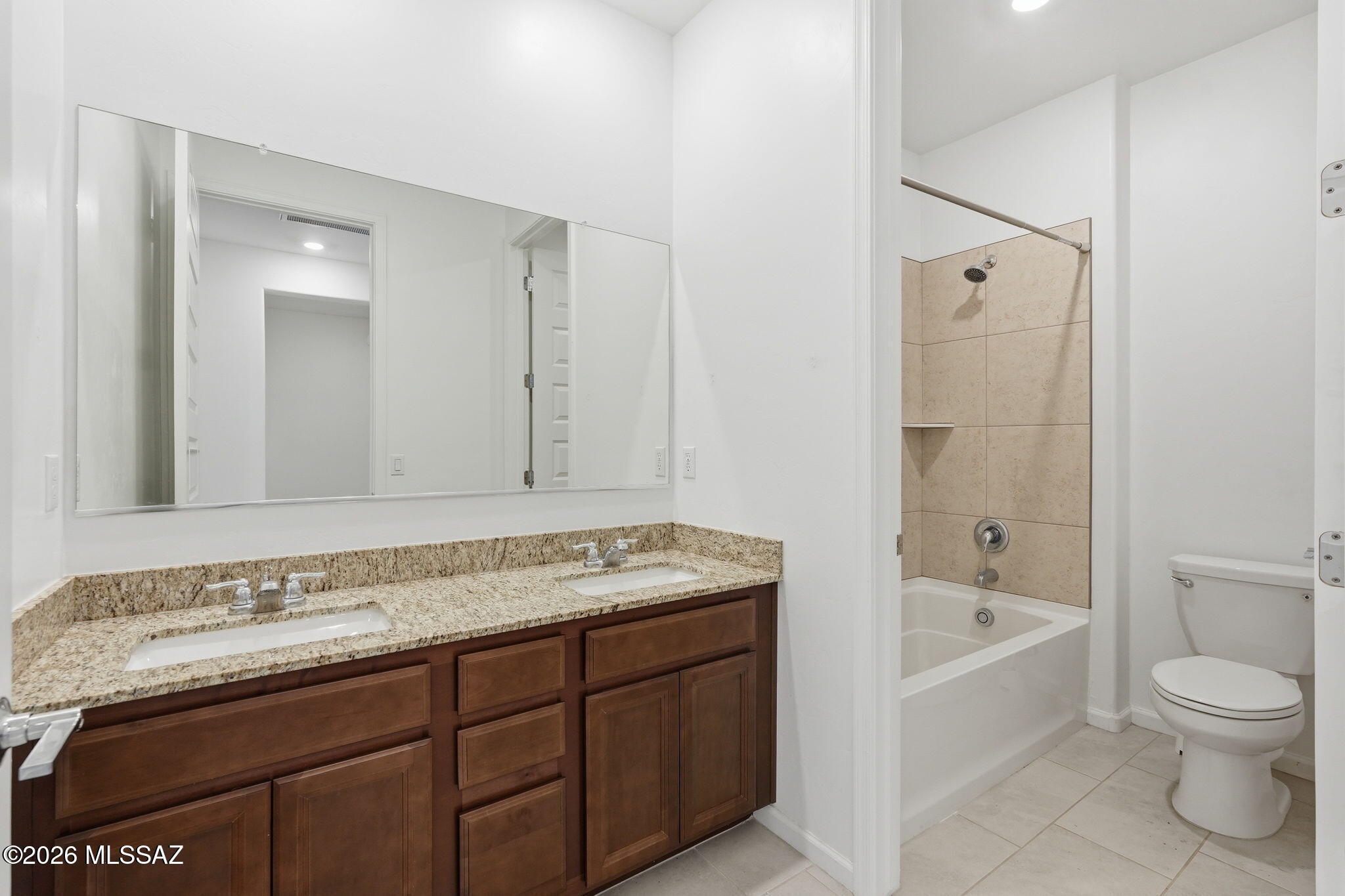 La Estancia De Tucson (1-330) - Residential