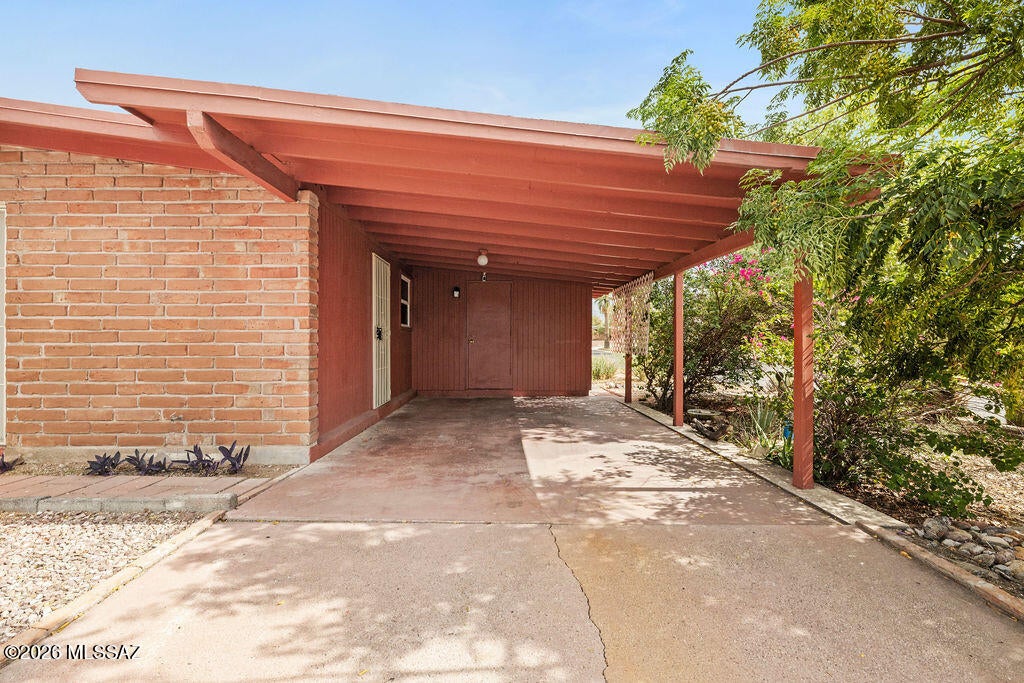 Kingston Knolls Terrace - Residential
