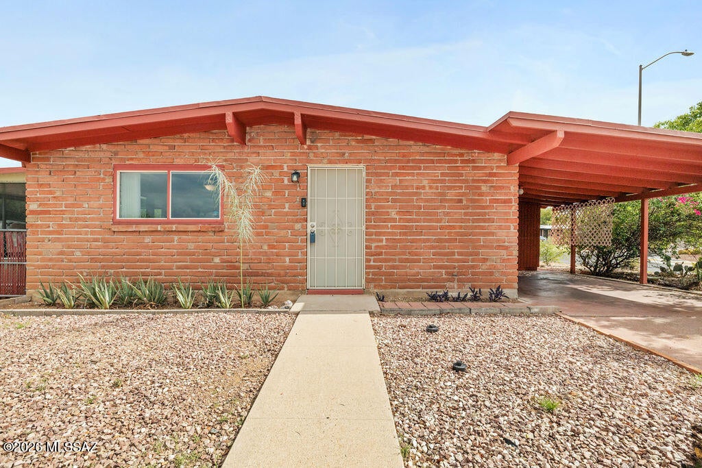 Kingston Knolls Terrace - Residential