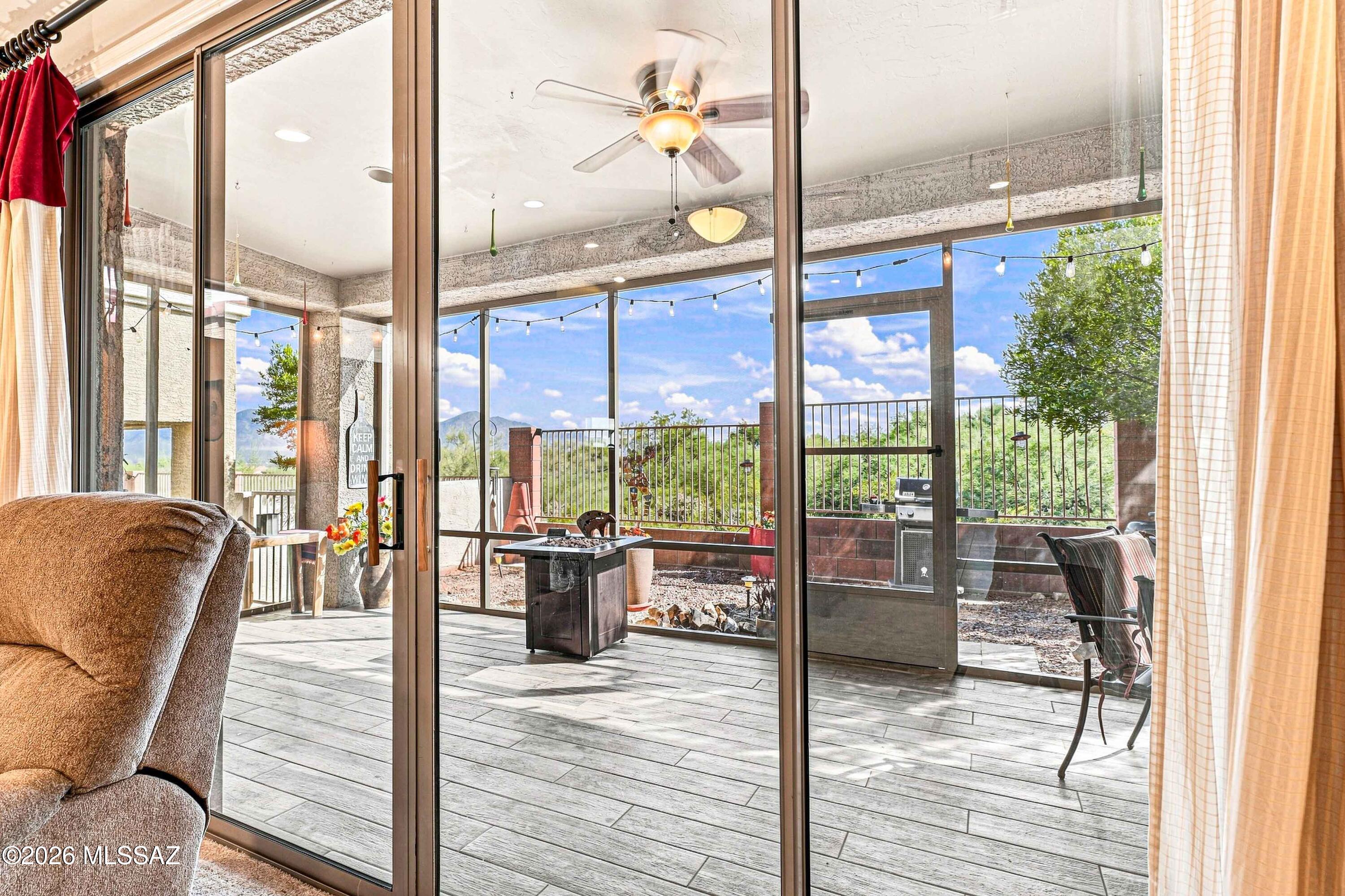 Las Campanas Villiage Phase II (112-219) - Residential