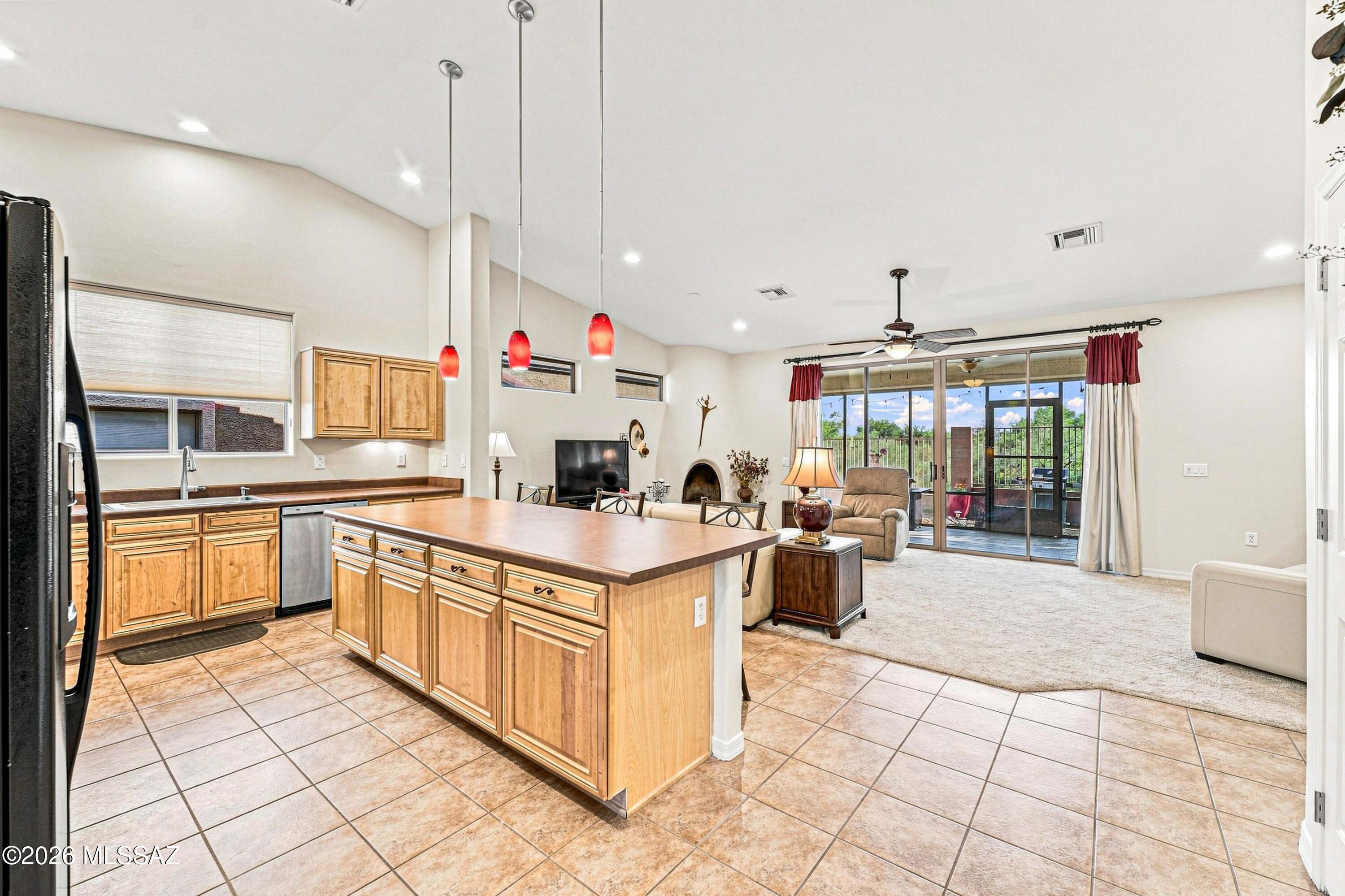 Las Campanas Villiage Phase II (112-219) - Residential