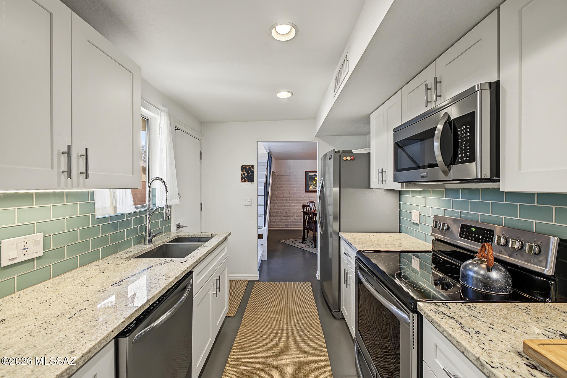 McCormick PlaceTwnhms Blk III (1-71) - Residential
