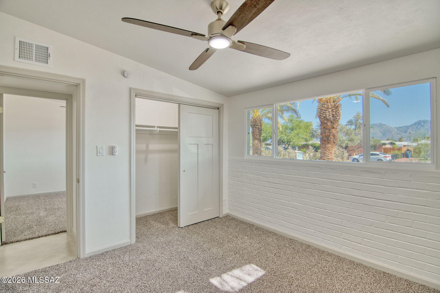 Kingston Knolls Terrace - Residential