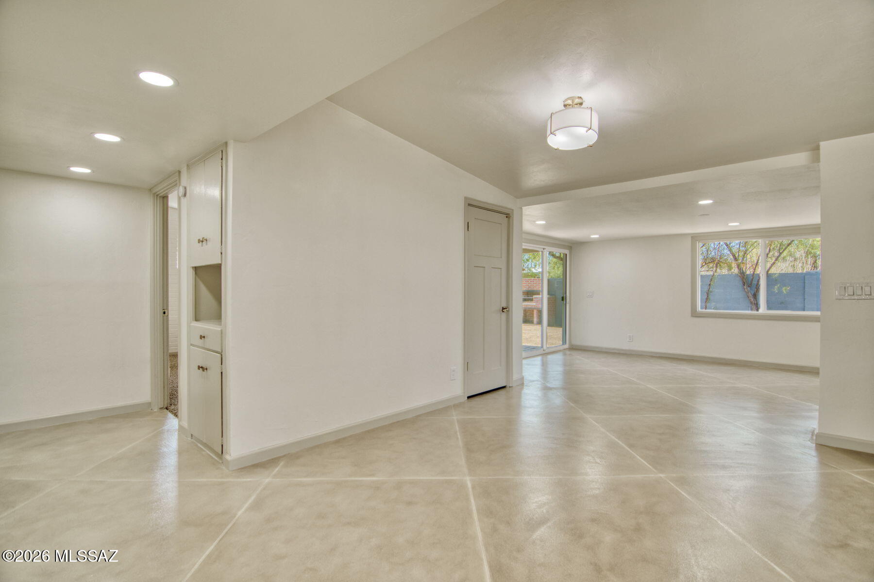 Kingston Knolls Terrace - Residential