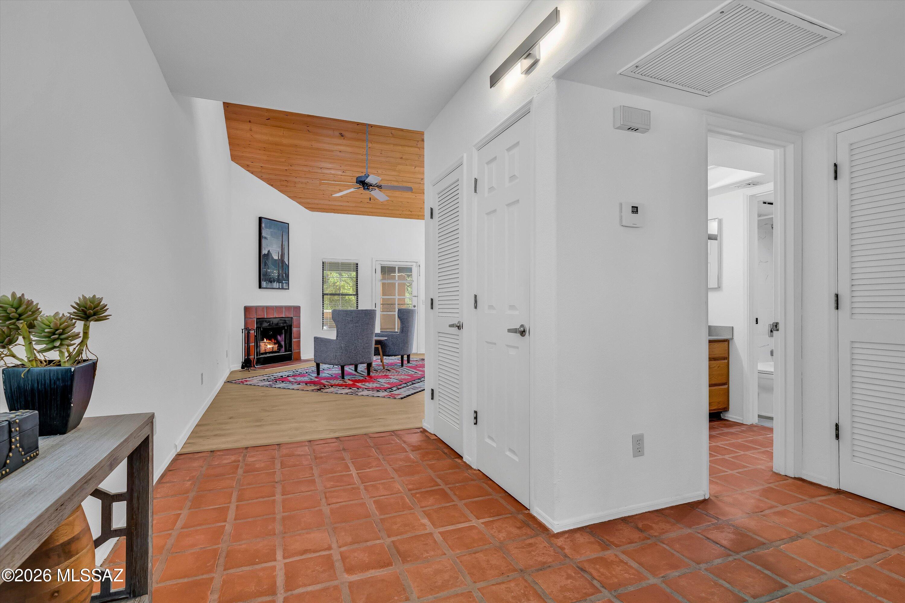 Ventana De Sabino Villas (1-90) - Residential