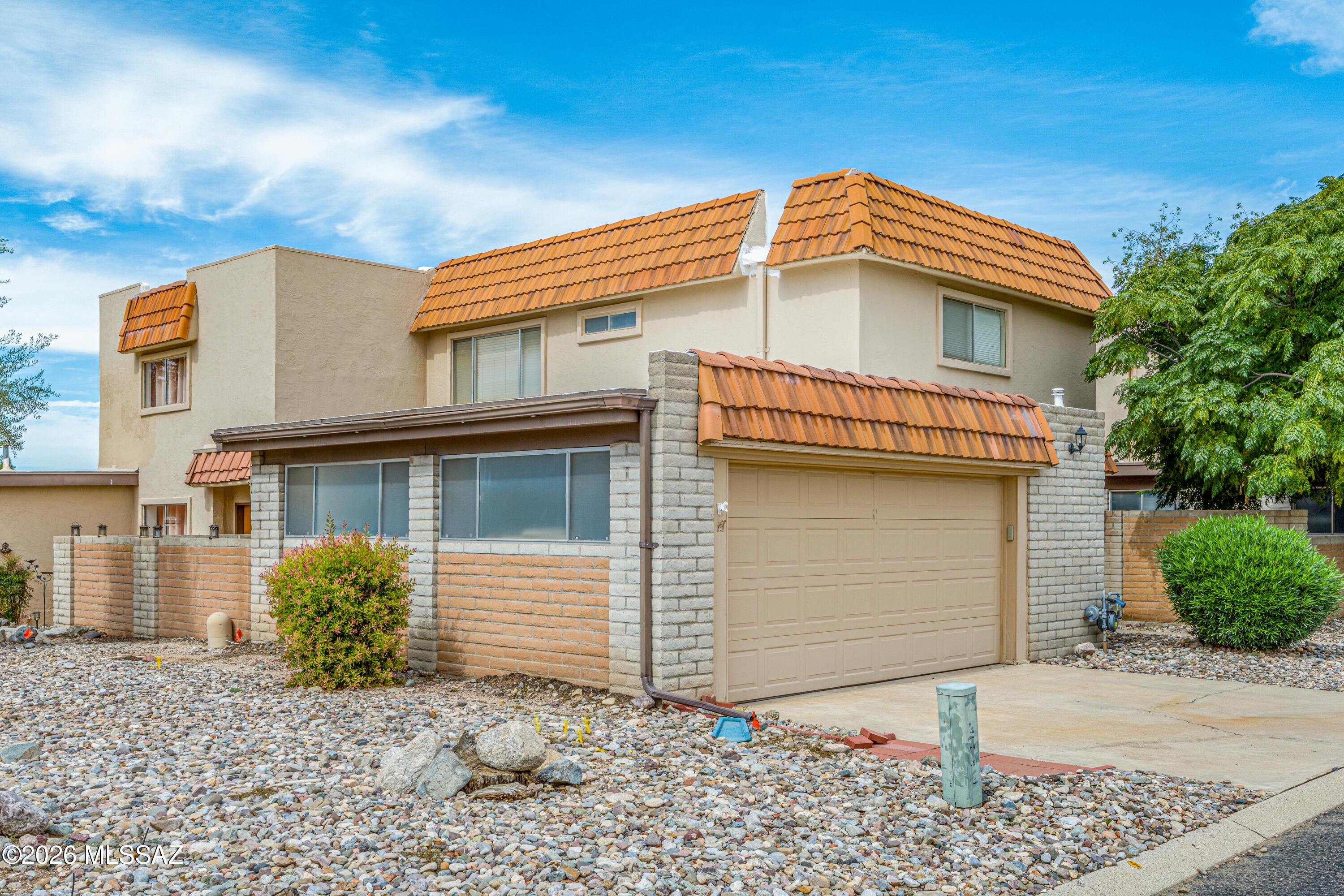 Rolling Hills Villas NO. 2 - Residential