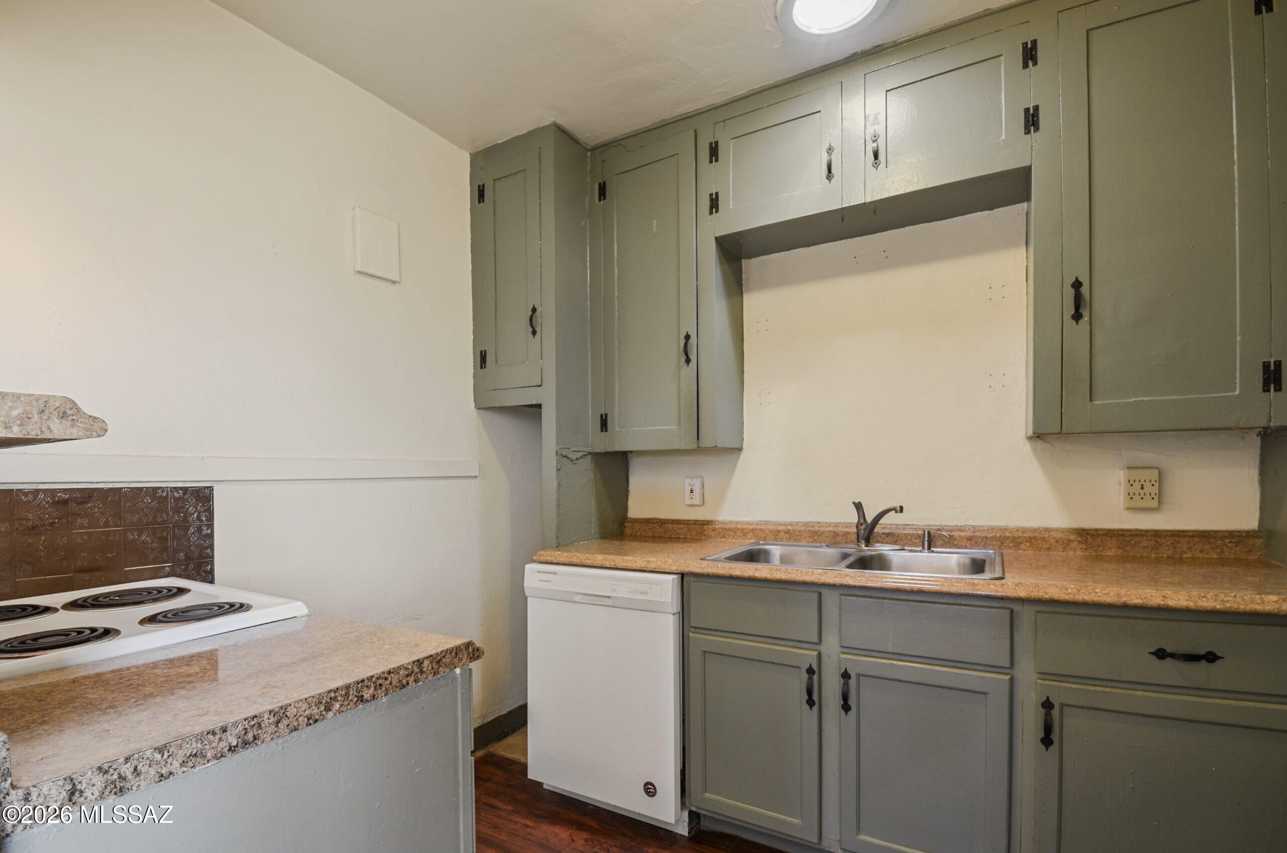 Bronx Park - Residential Lease