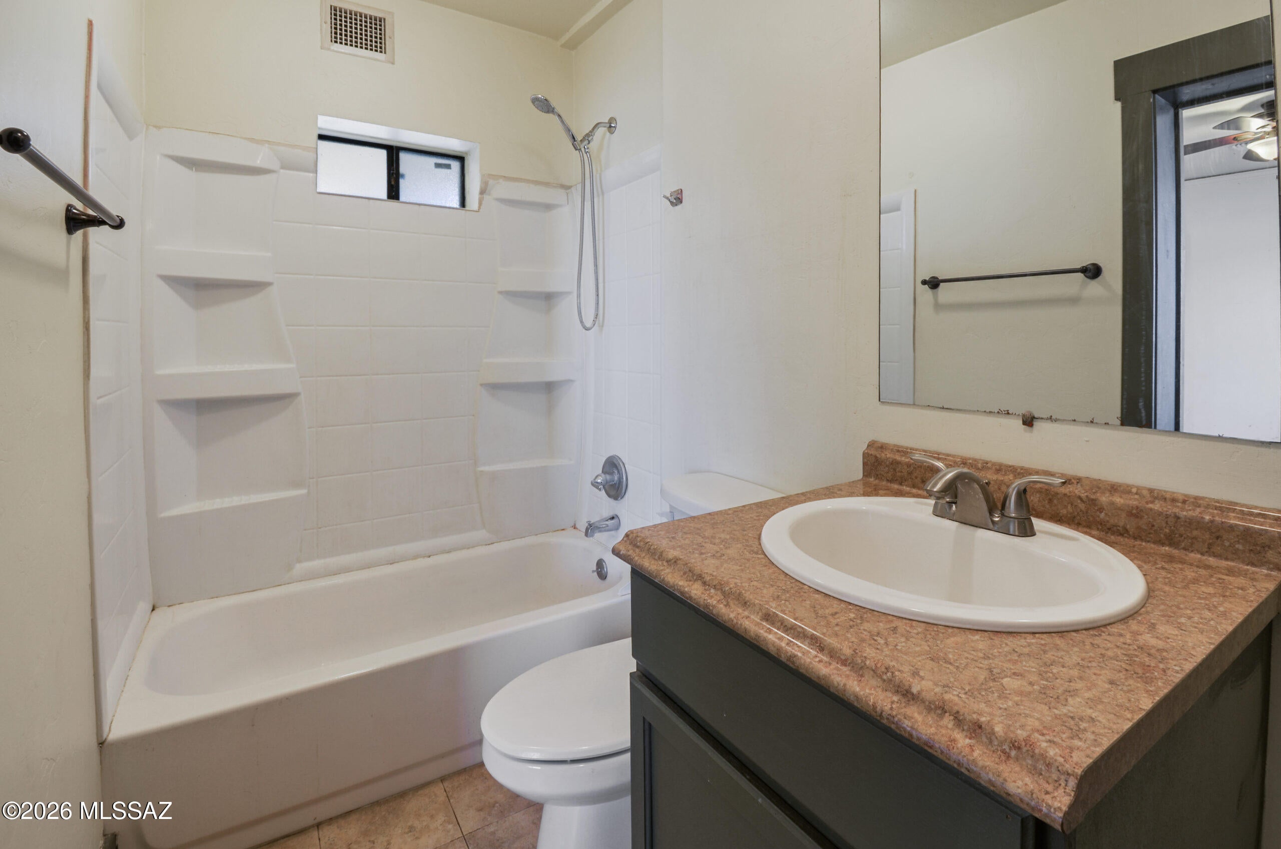 Bronx Park - Residential Lease