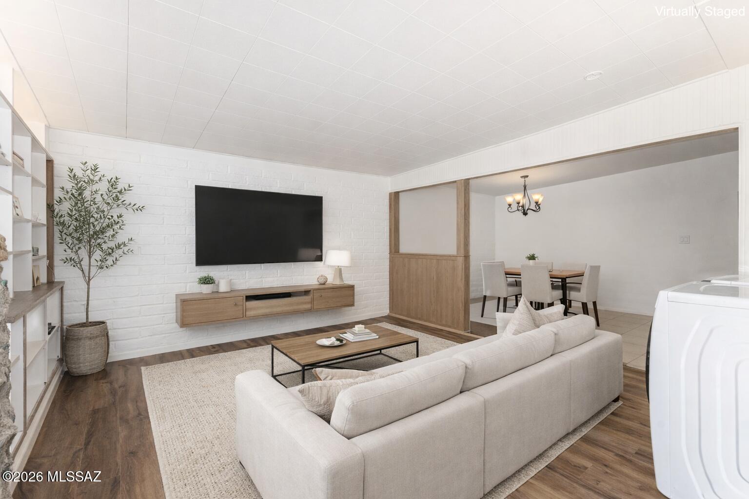Kingston Knolls Terrace - Residential