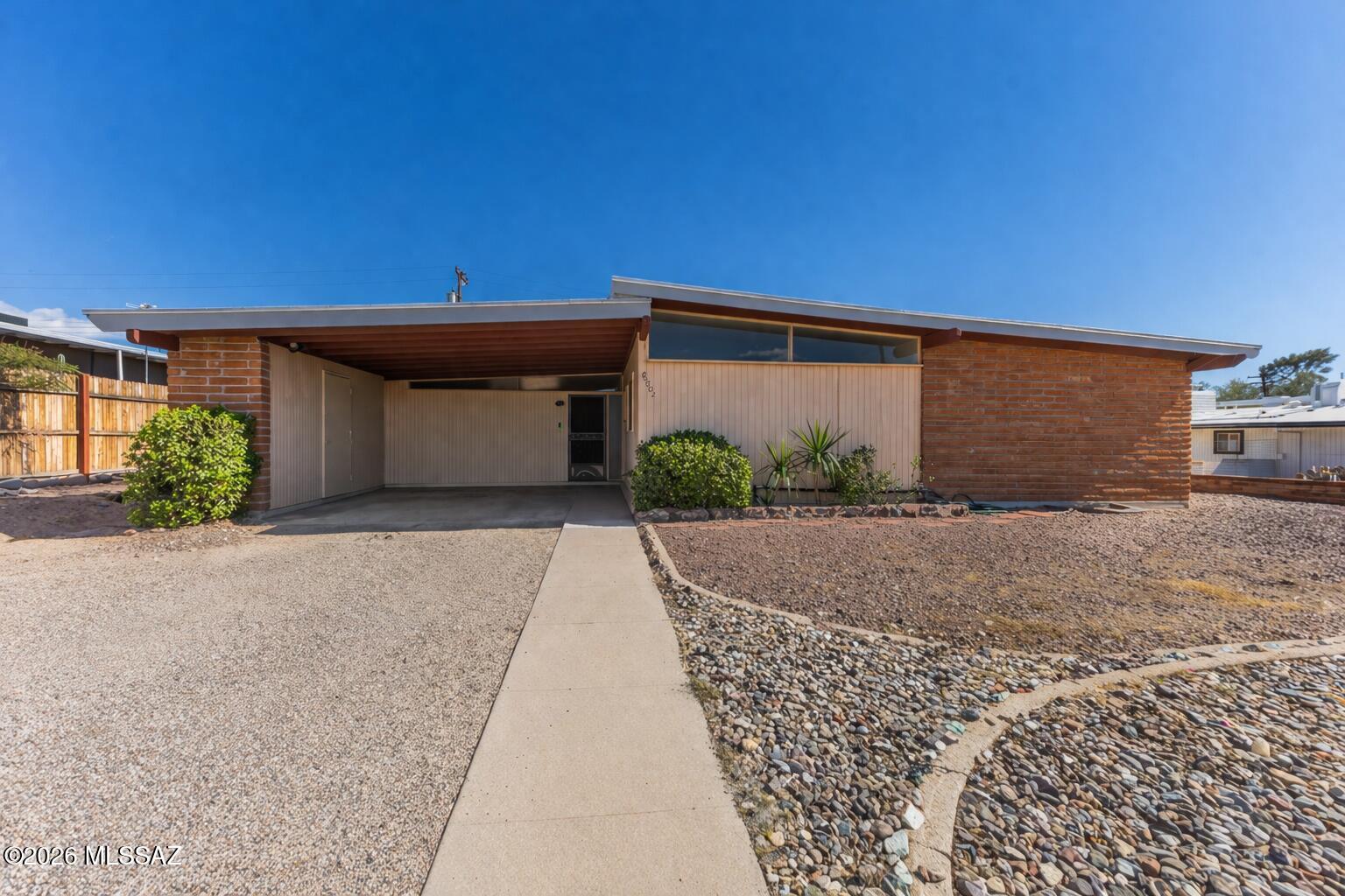 Kingston Knolls Terrace - Residential