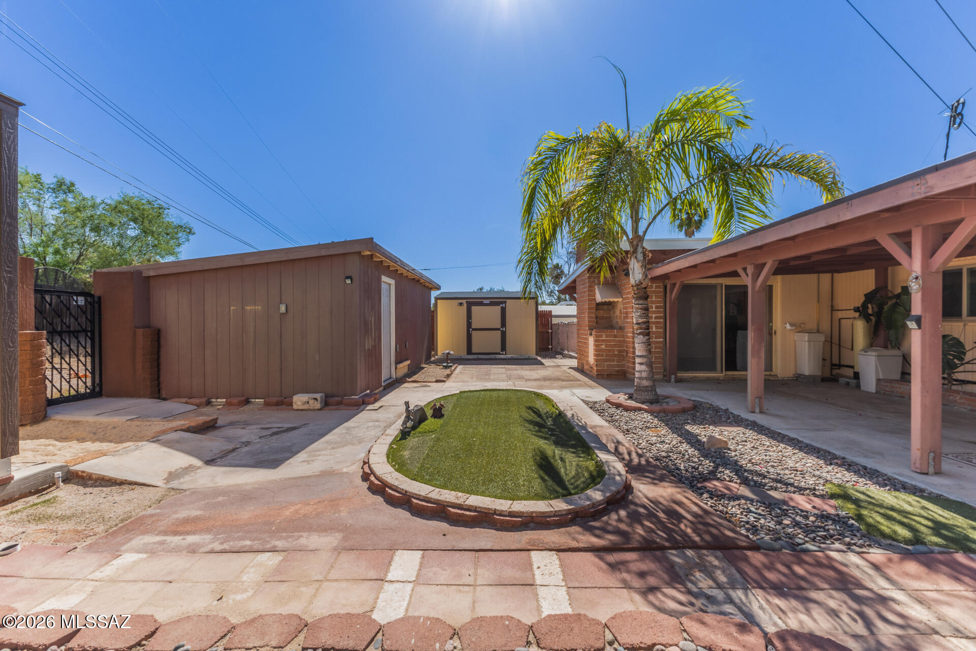Kingston Knolls Terrace - Residential