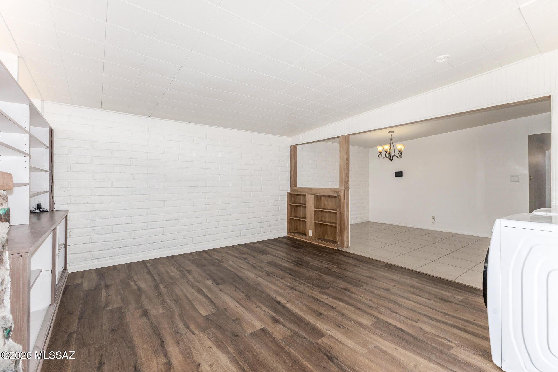 Kingston Knolls Terrace - Residential
