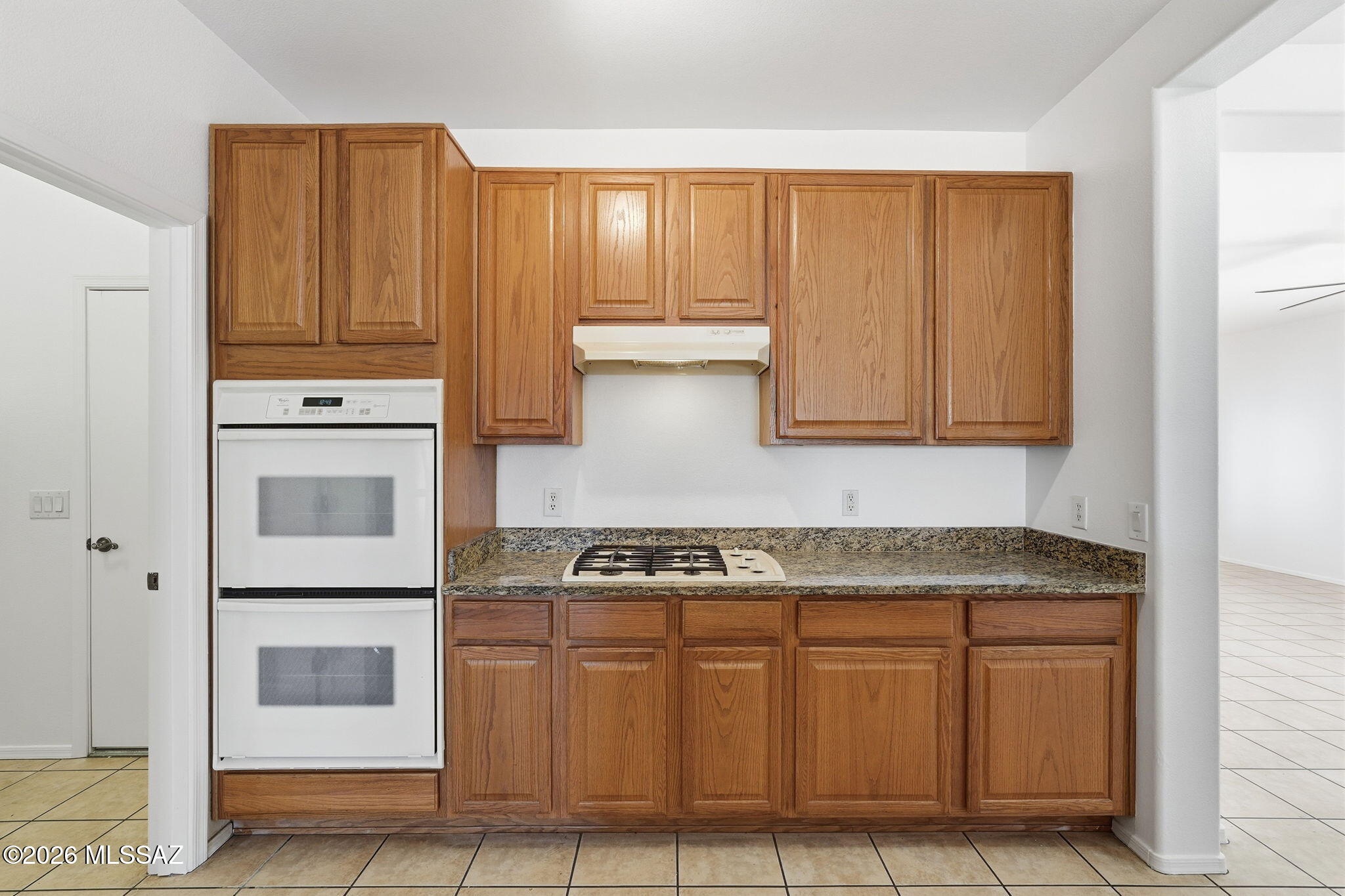 Black Horse (1-411) - Residential
