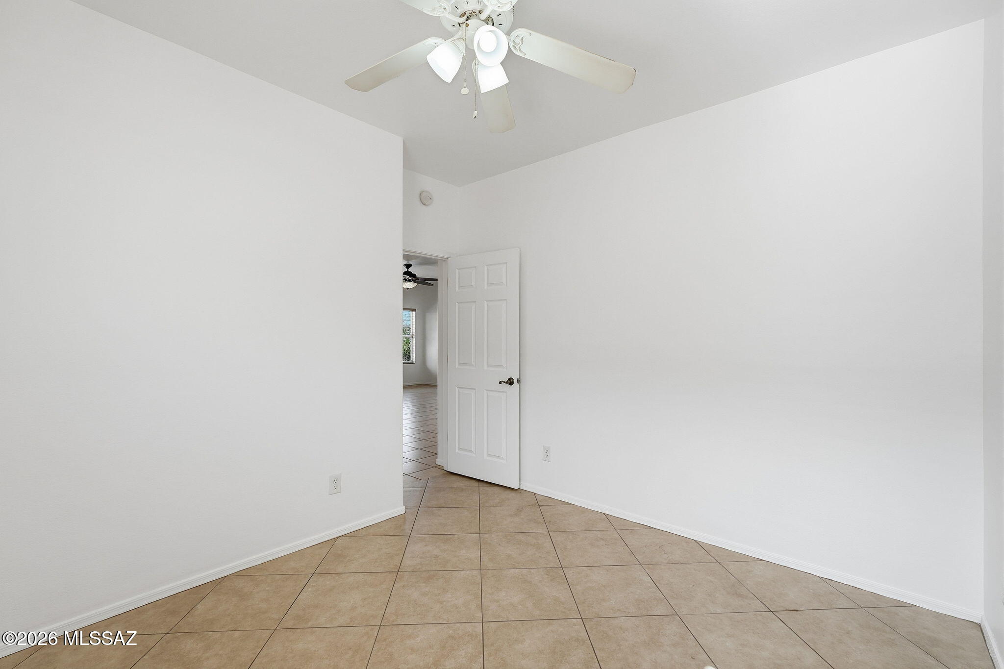 Black Horse (1-411) - Residential