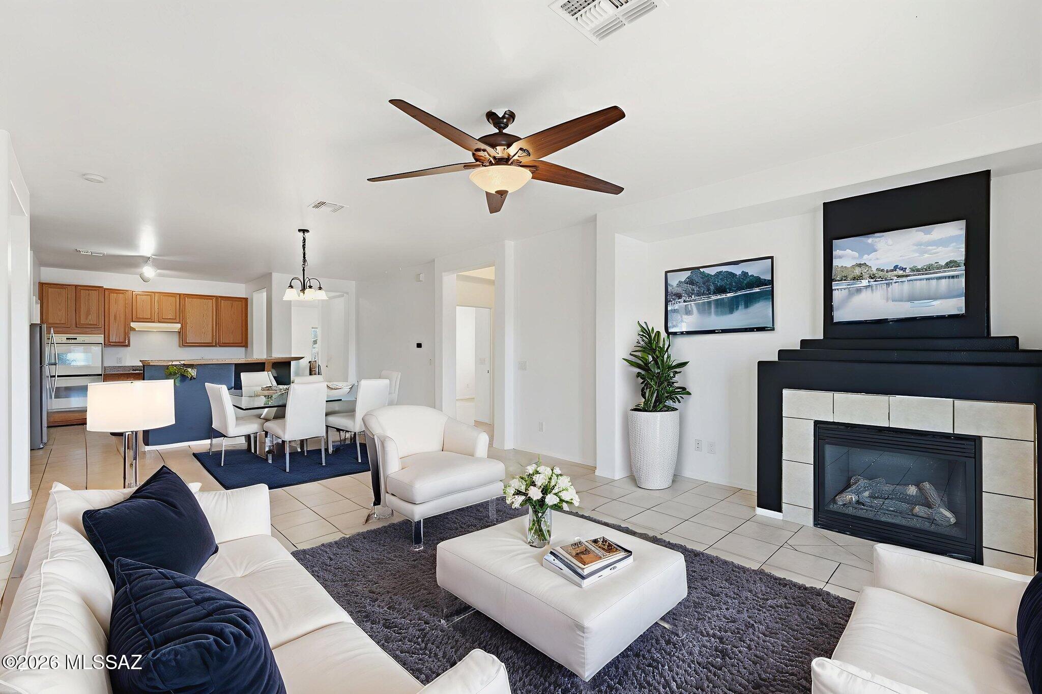Black Horse (1-411) - Residential