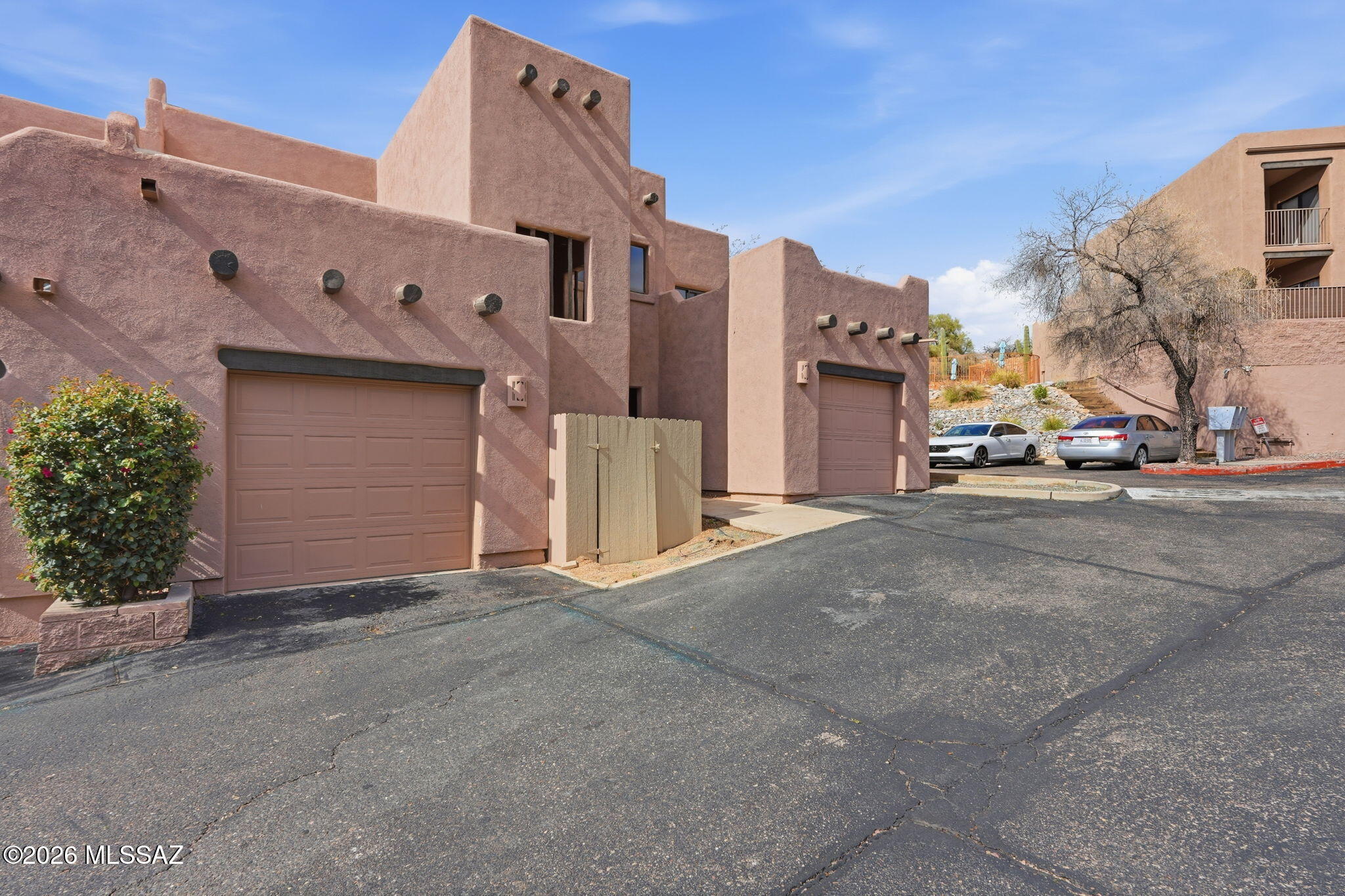 Fairway Terrace Condos. (Units 1-30) - Residential