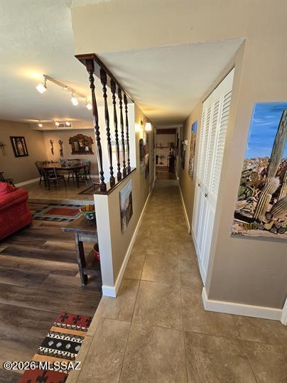 Hidden Hills (104-200) - Residential Lease