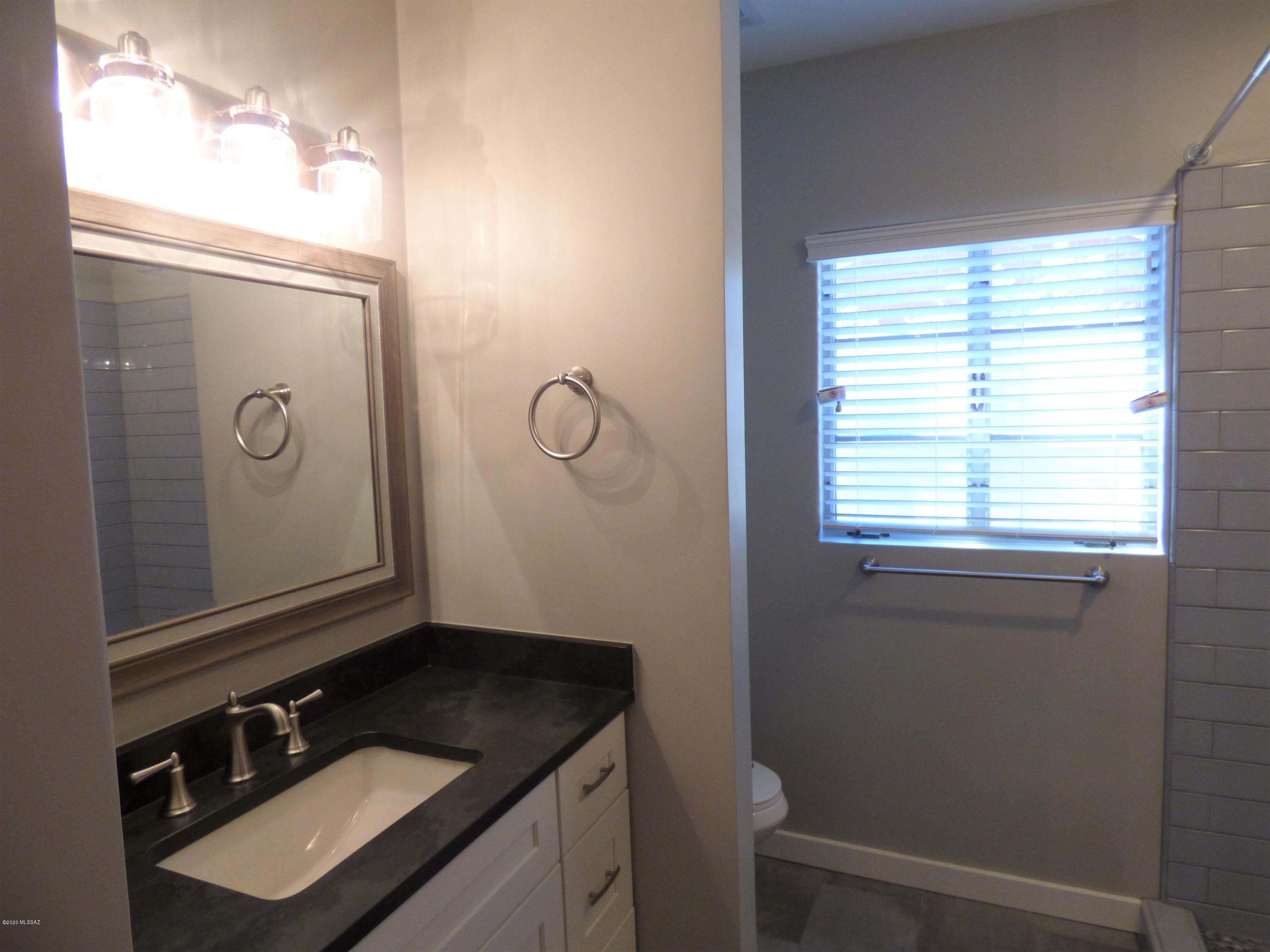 La Mirada (1-8) - Residential Lease
