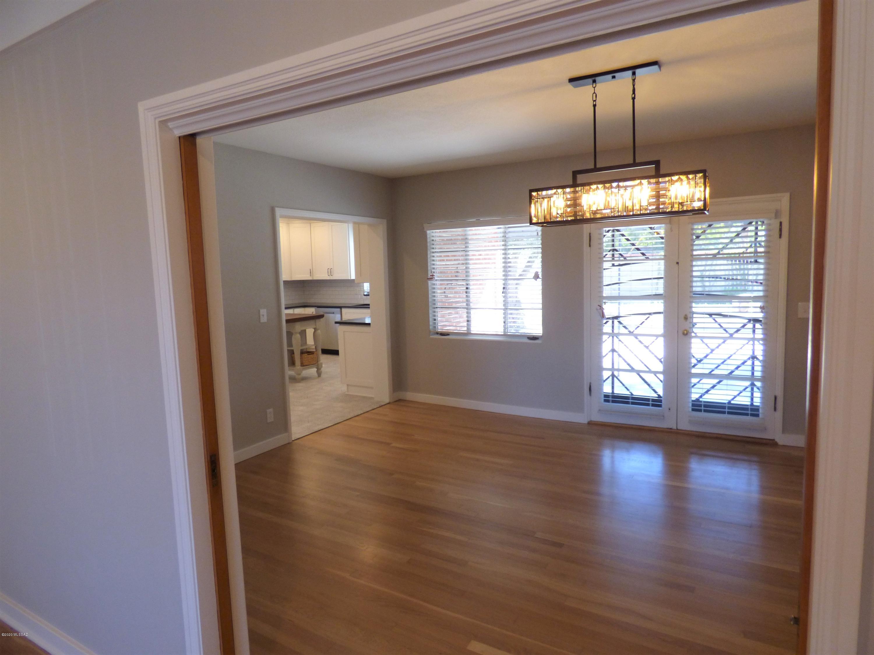 La Mirada (1-8) - Residential Lease