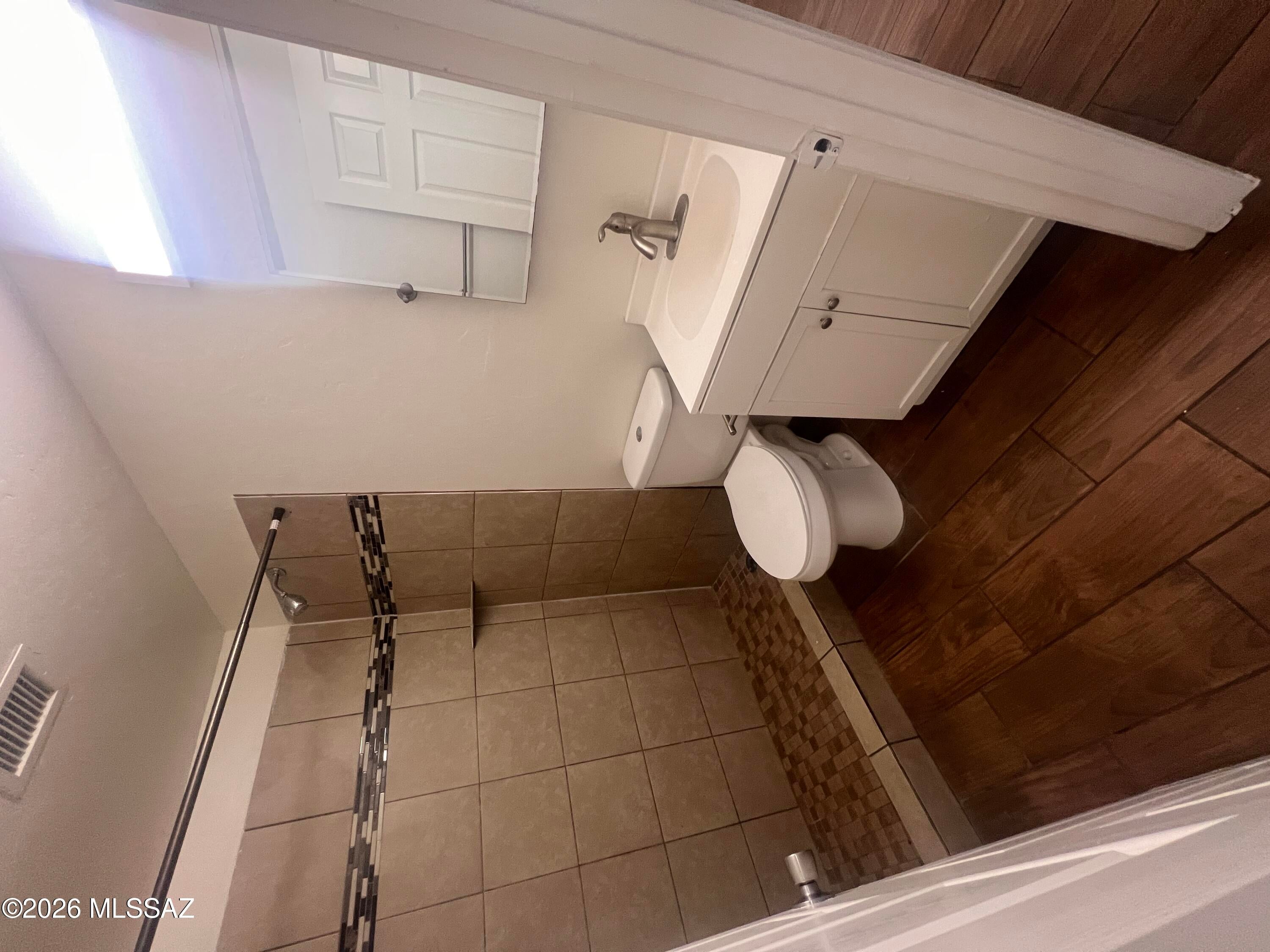 Samos Subdivision Amended - Residential Lease