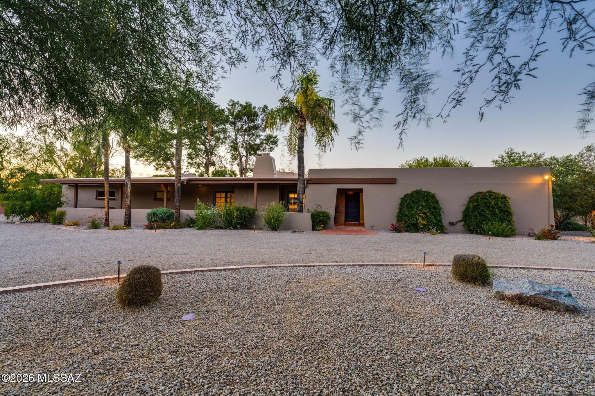 Country Club Estates NO. 2 (1-5) - Residential Lease