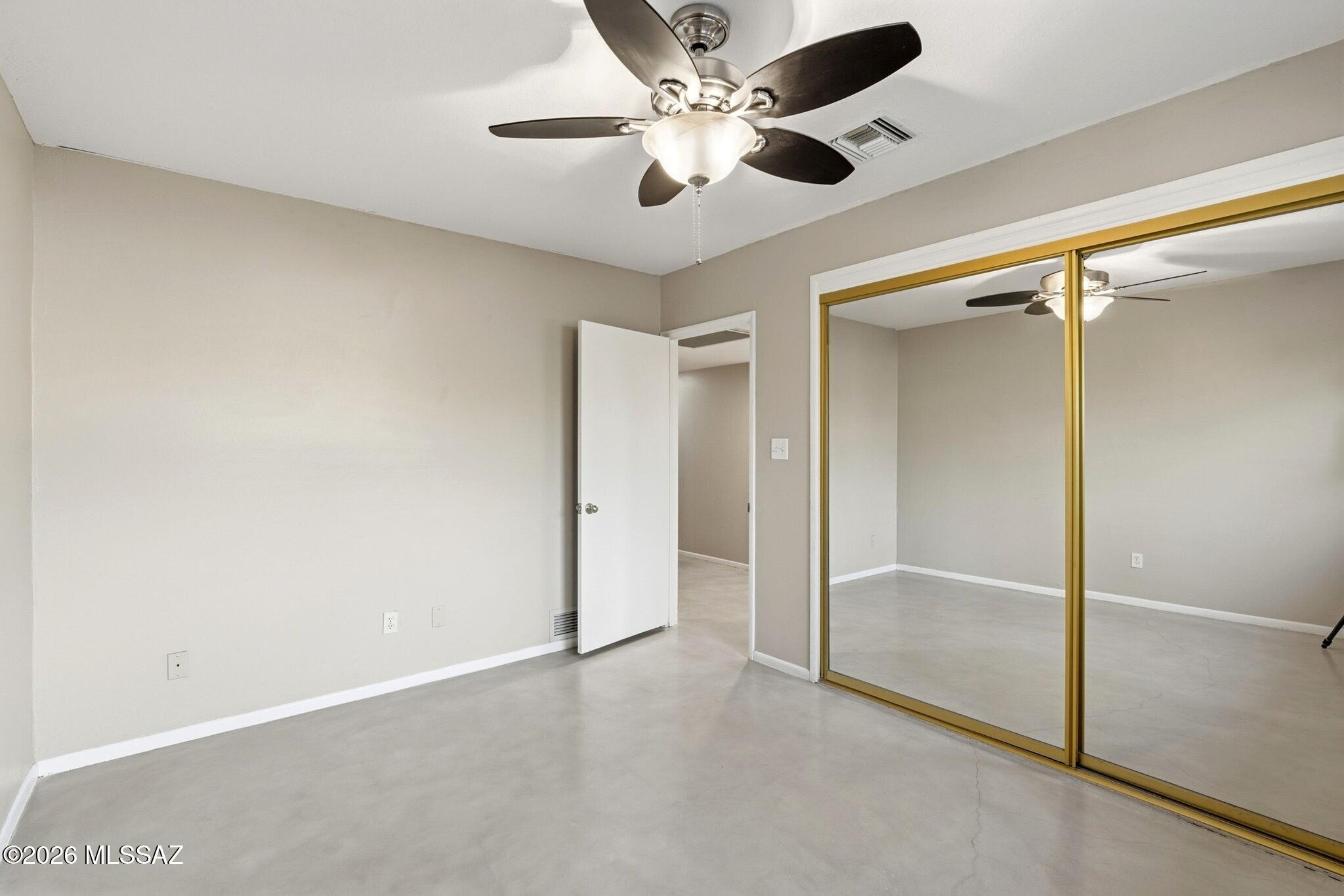 Country Club Estates NO. 2 (1-5) - Residential Lease