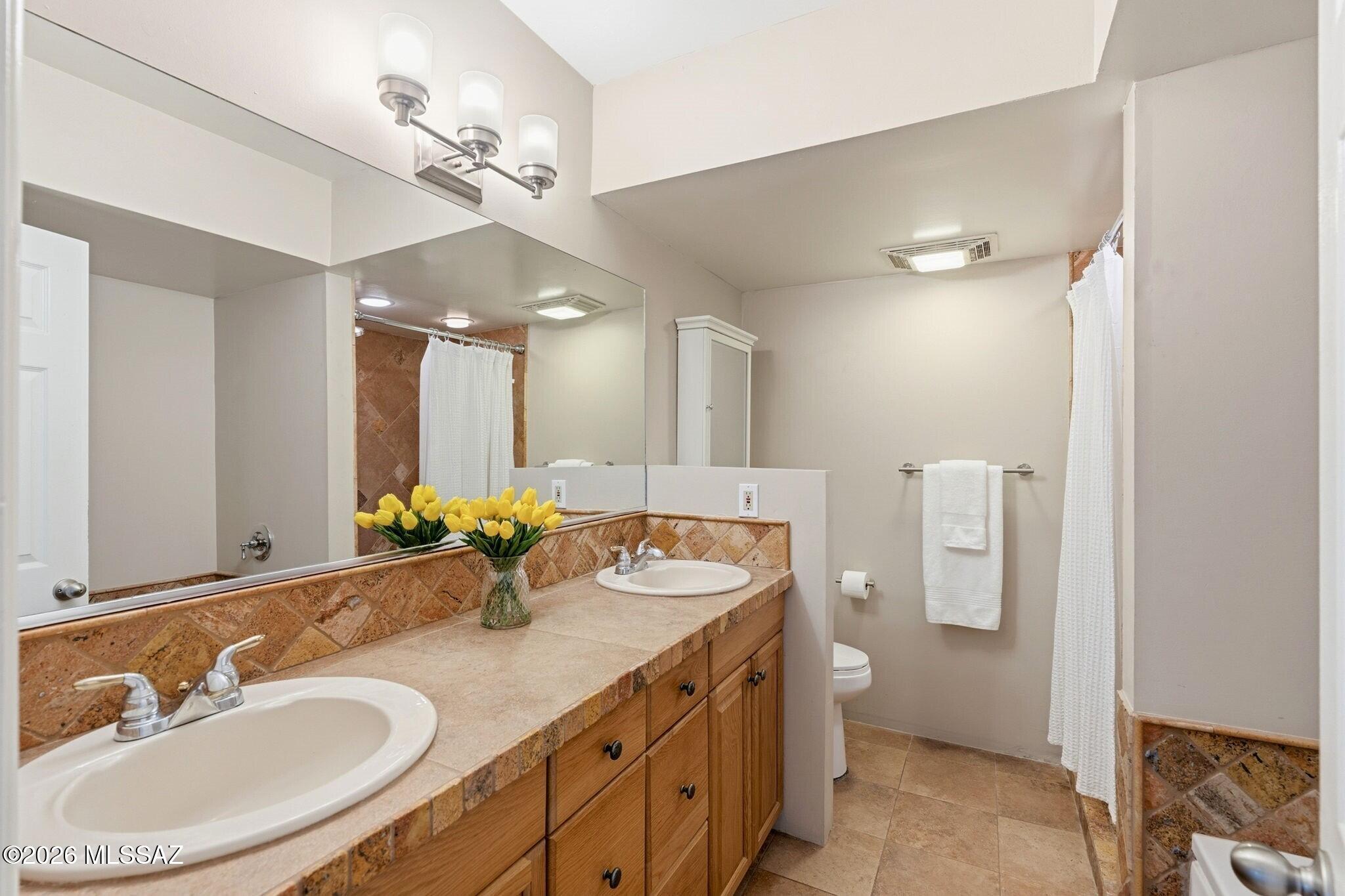 Country Club Estates NO. 2 (1-5) - Residential Lease