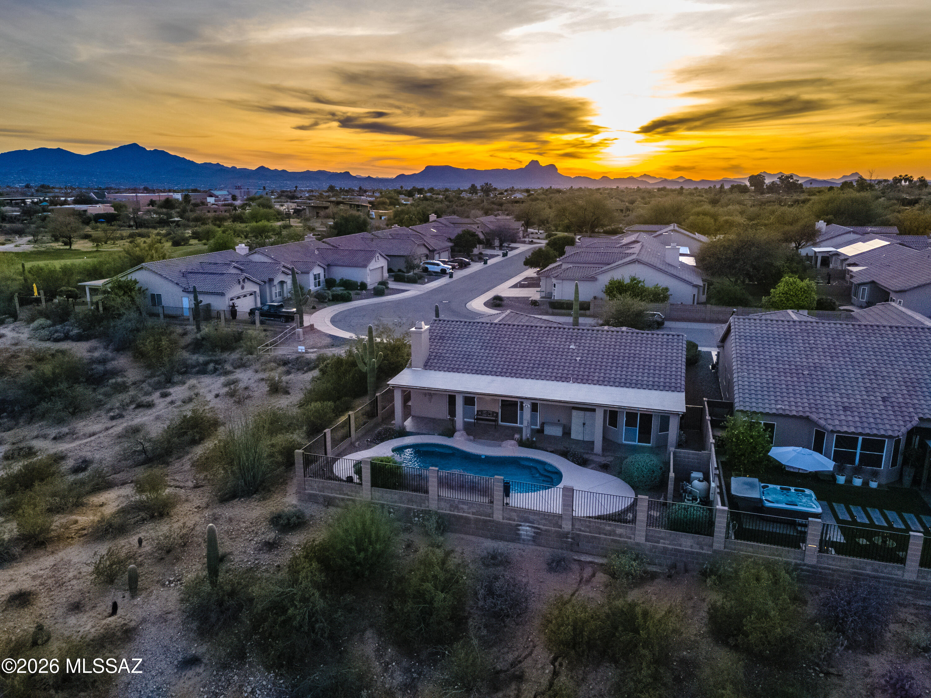 Bluffs (The) 2 - Residential