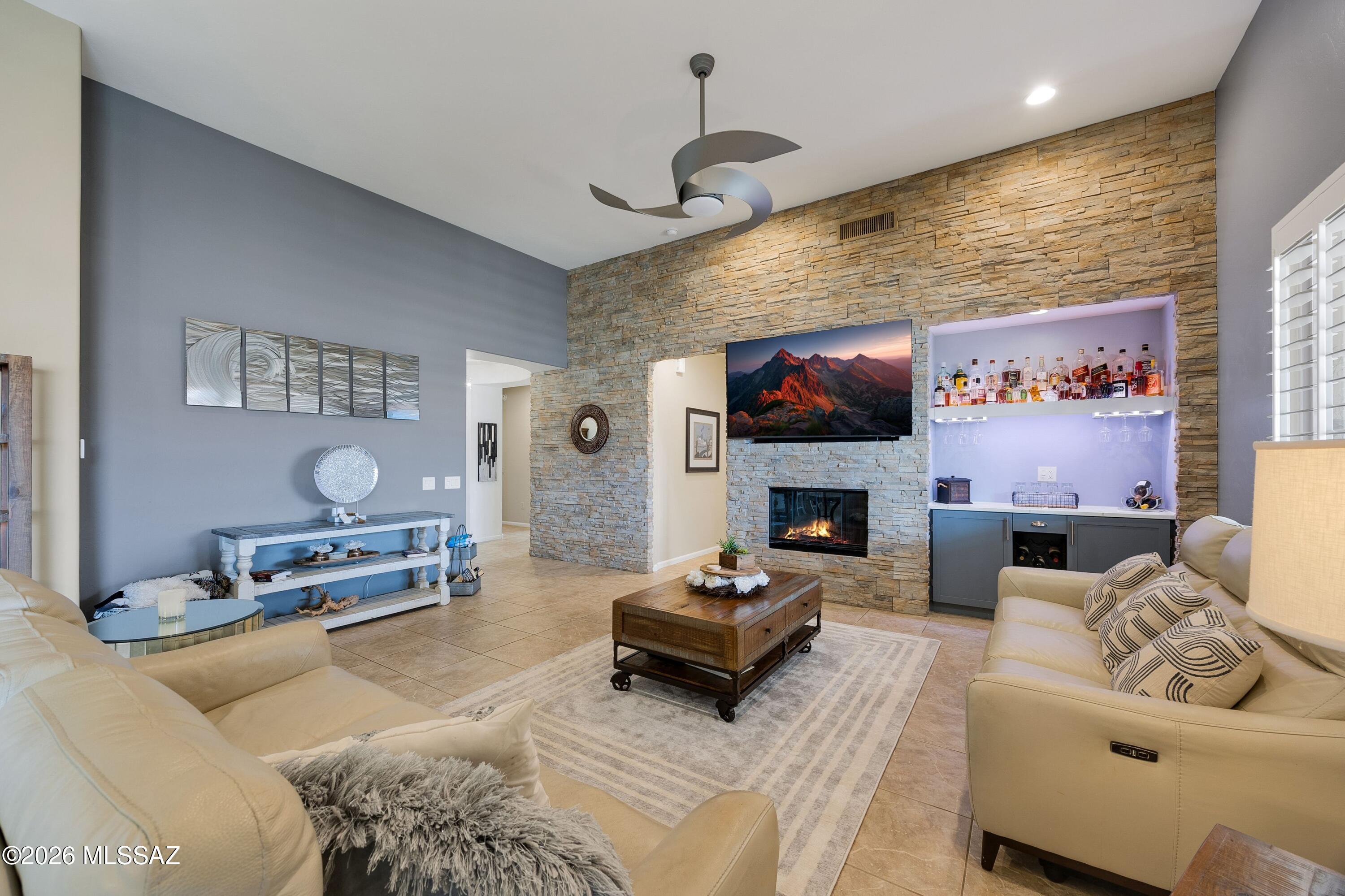 Saddlebrooke - Residential