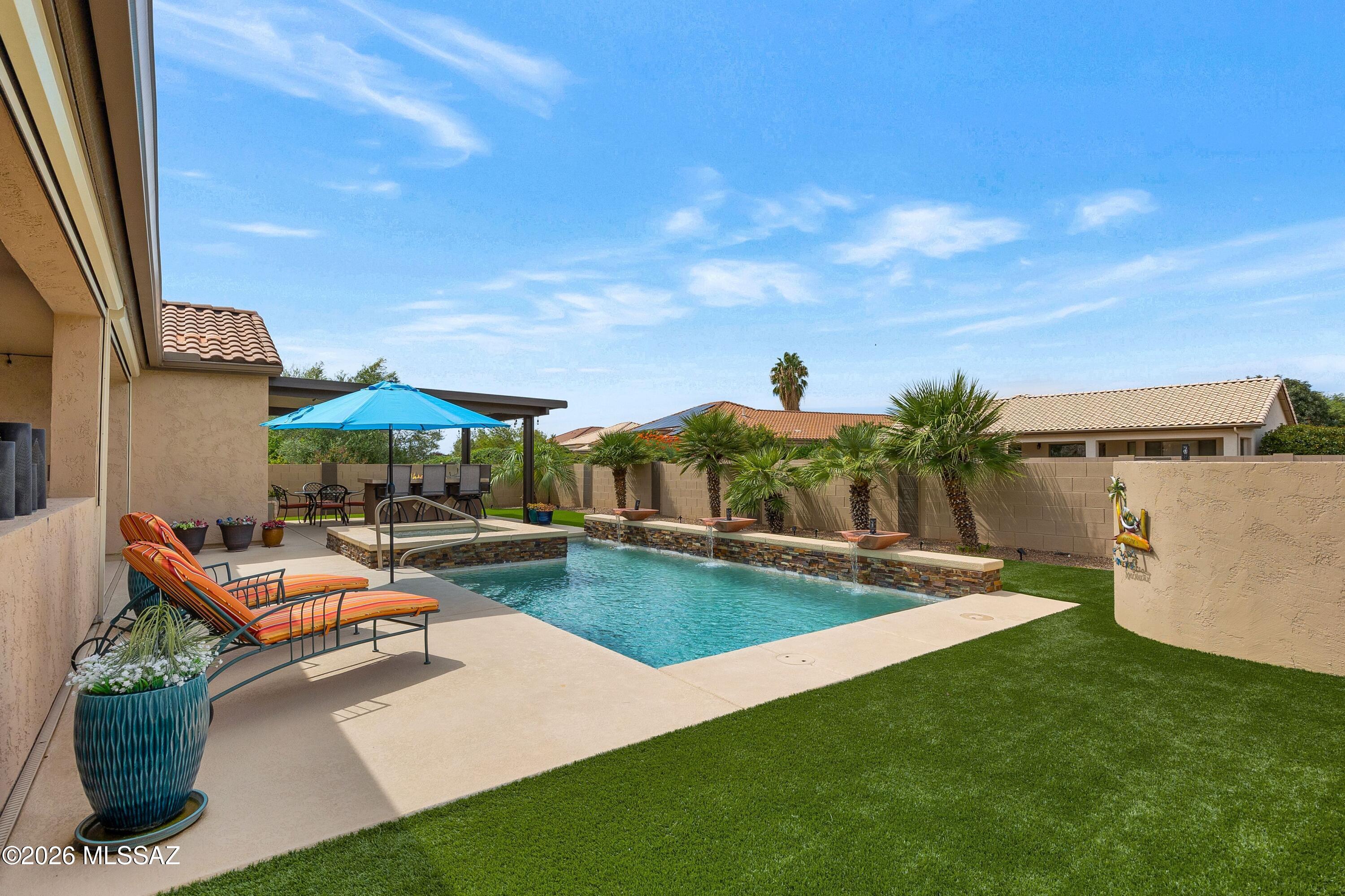 Saddlebrooke - Residential