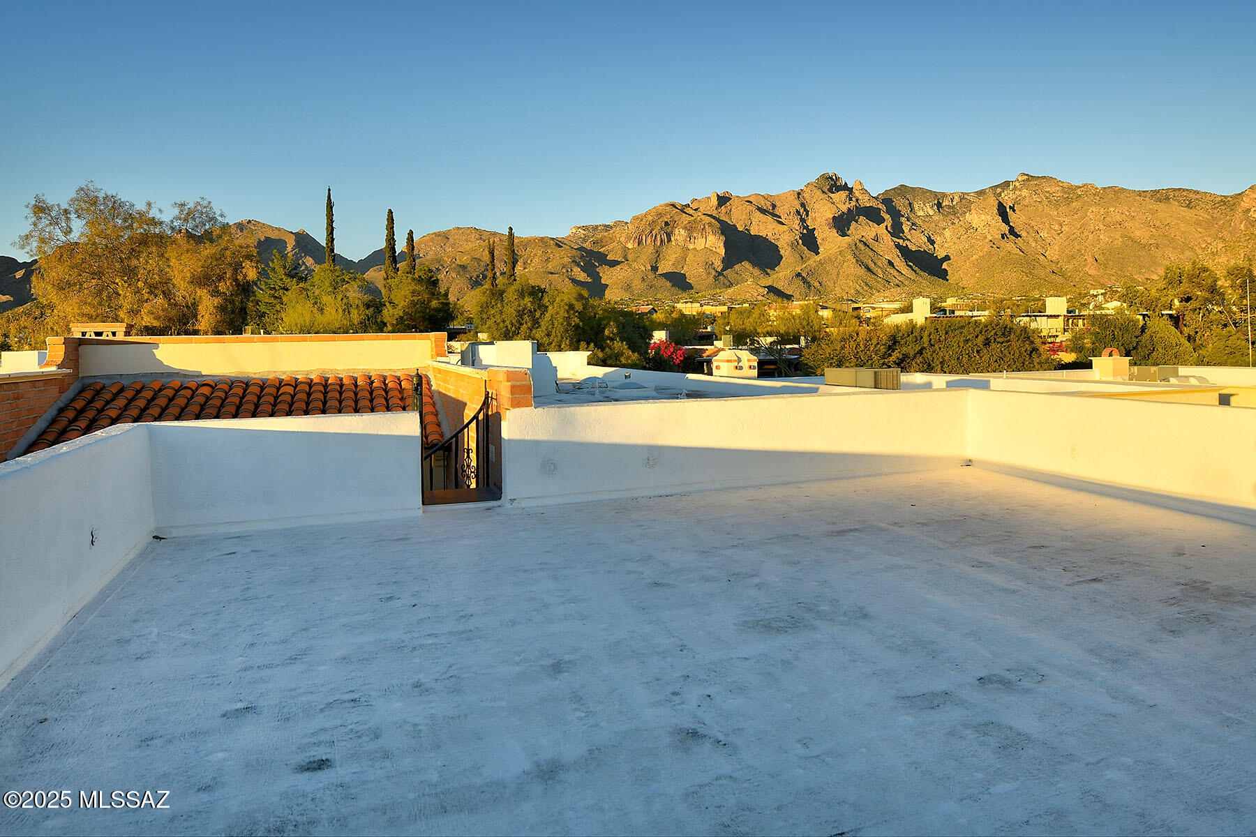 Catalina Pueblo NO. 2 (35-88) - Residential