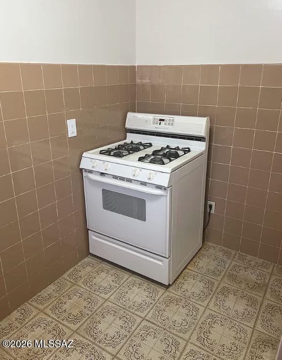 Country Club Annex - Residential Lease