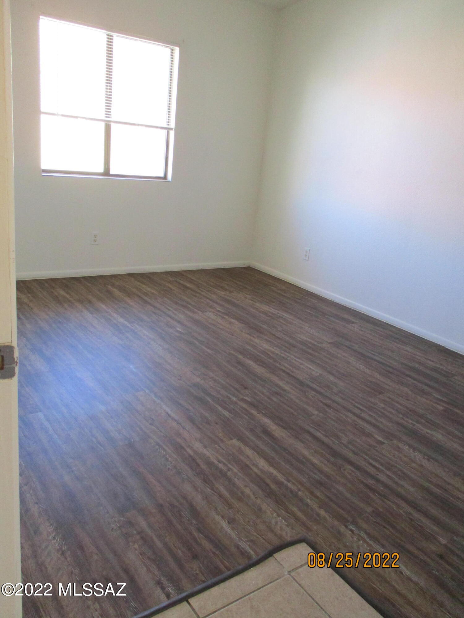 Woodland Place Condominiums (101-152, 201-252) - Residential Lease