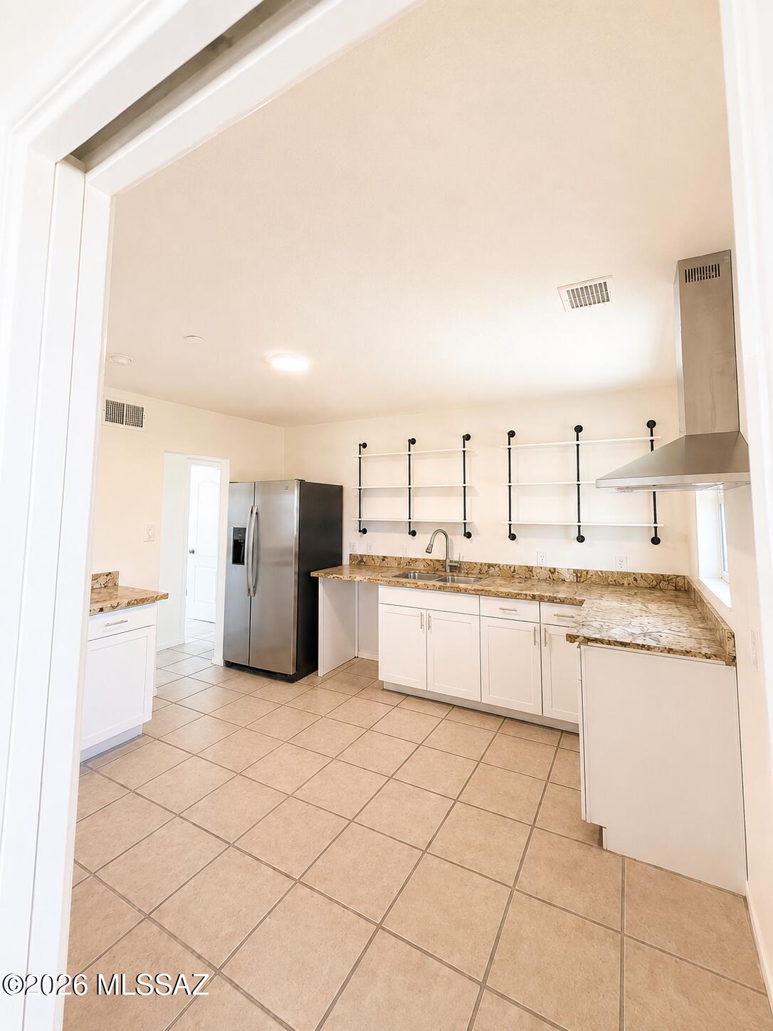 Manana Vista - Residential Lease