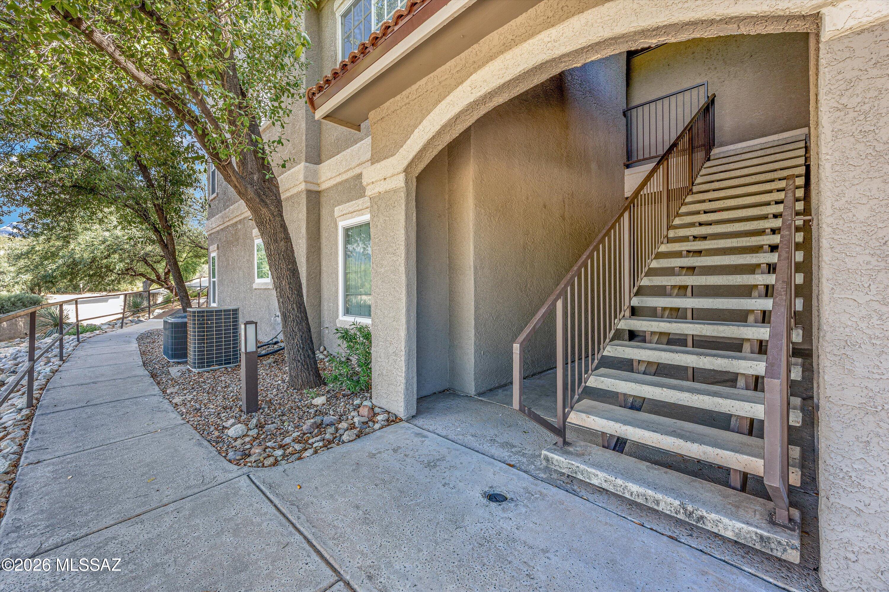 The Boulders at La Reserve Condominiums - Residential