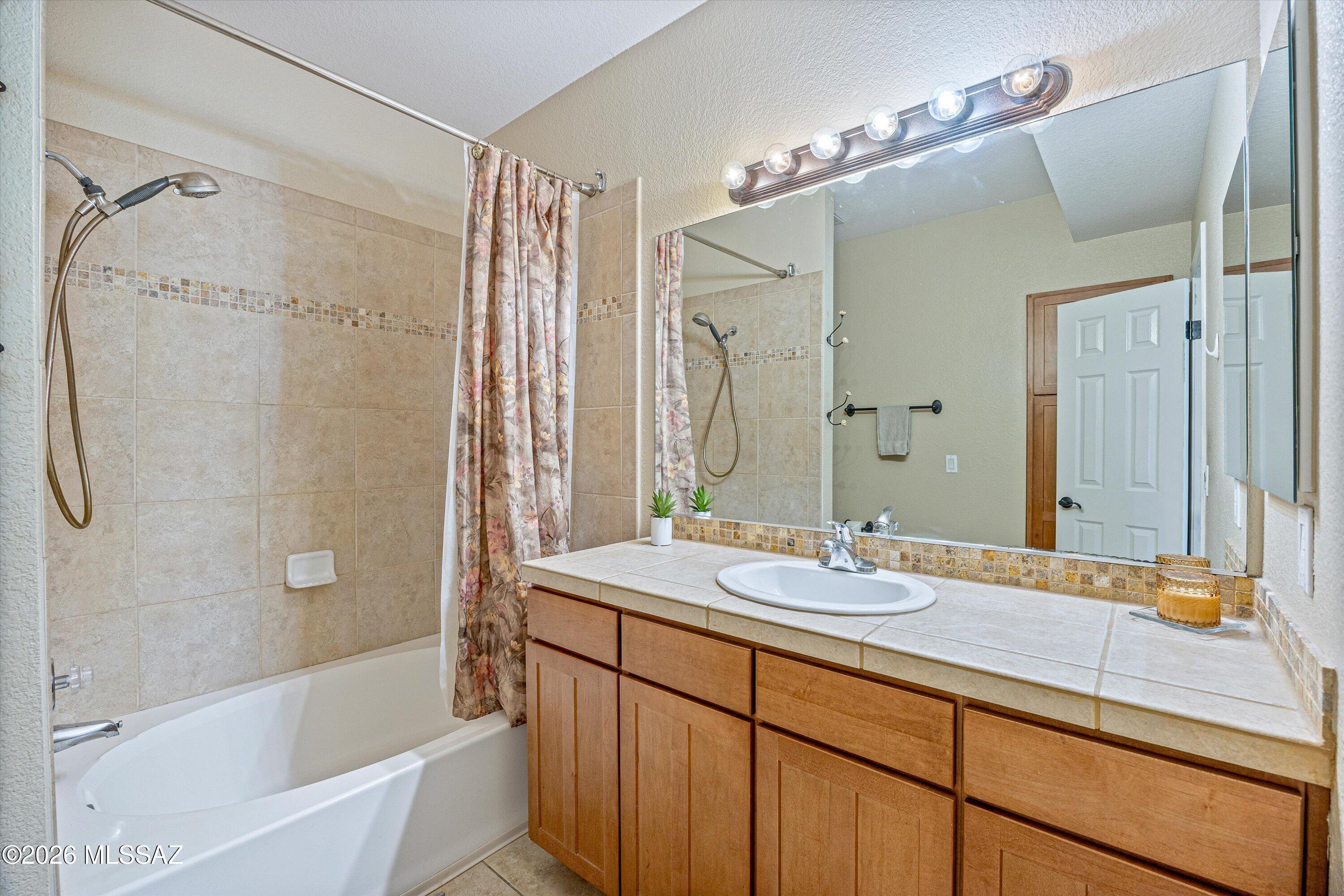 The Boulders at La Reserve Condominiums - Residential