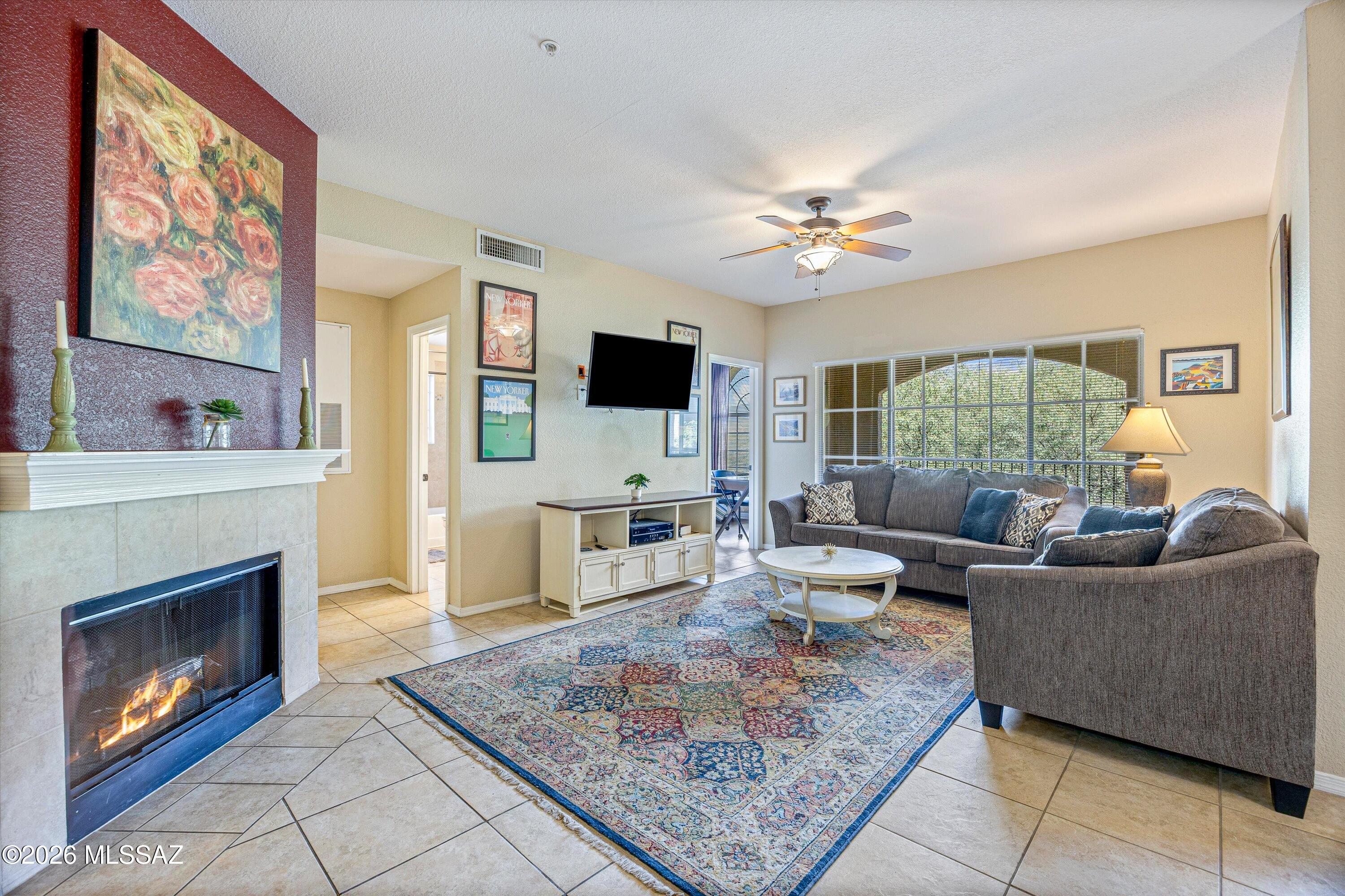 The Boulders at La Reserve Condominiums - Residential