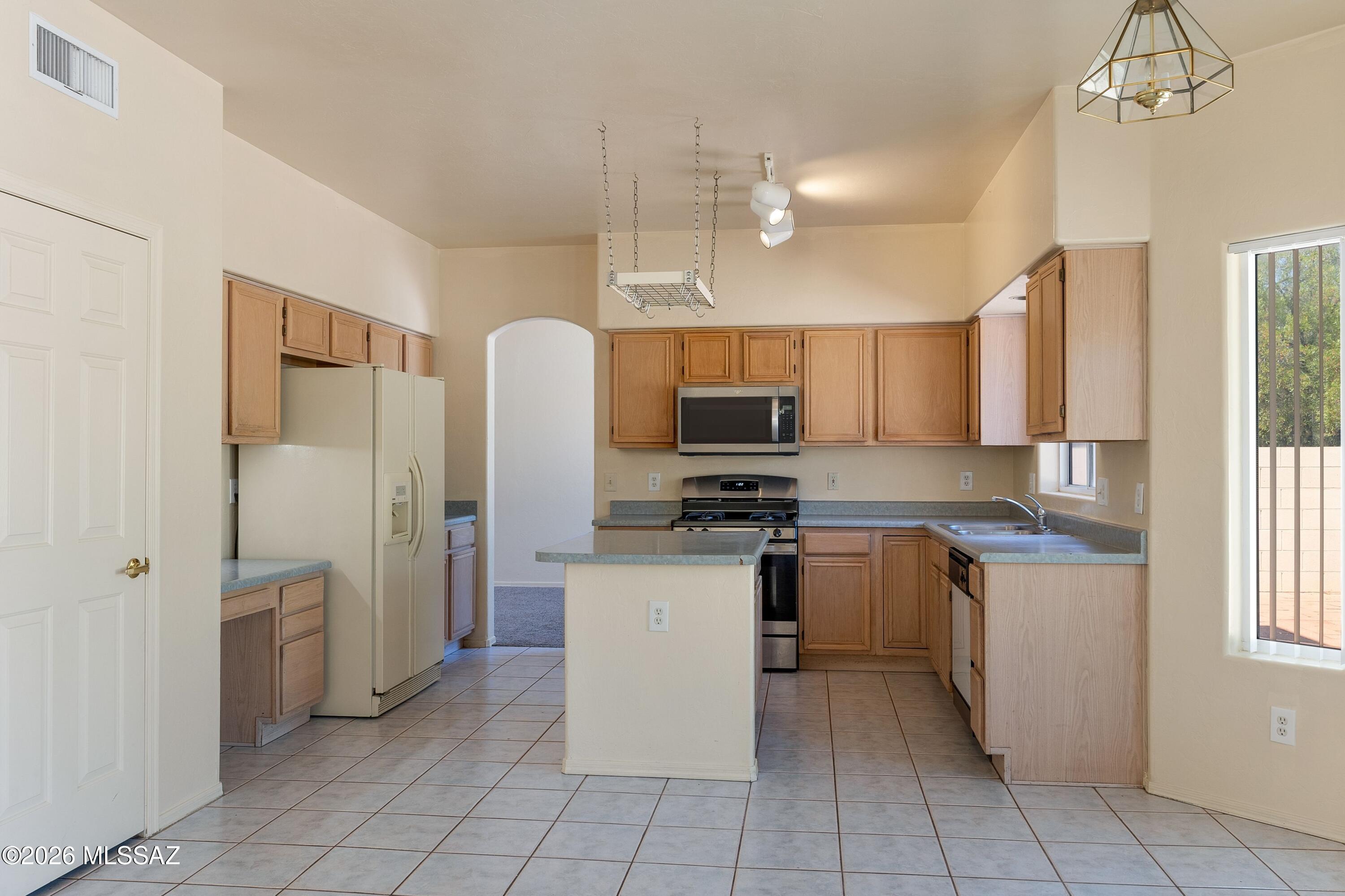 Rancho Arboleda (1-110) - Residential