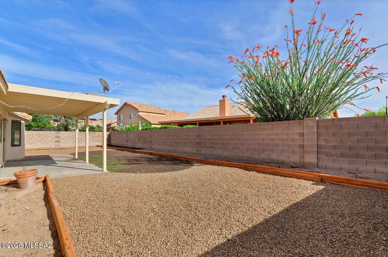 Hacienda Del Oro (1-879) - Residential