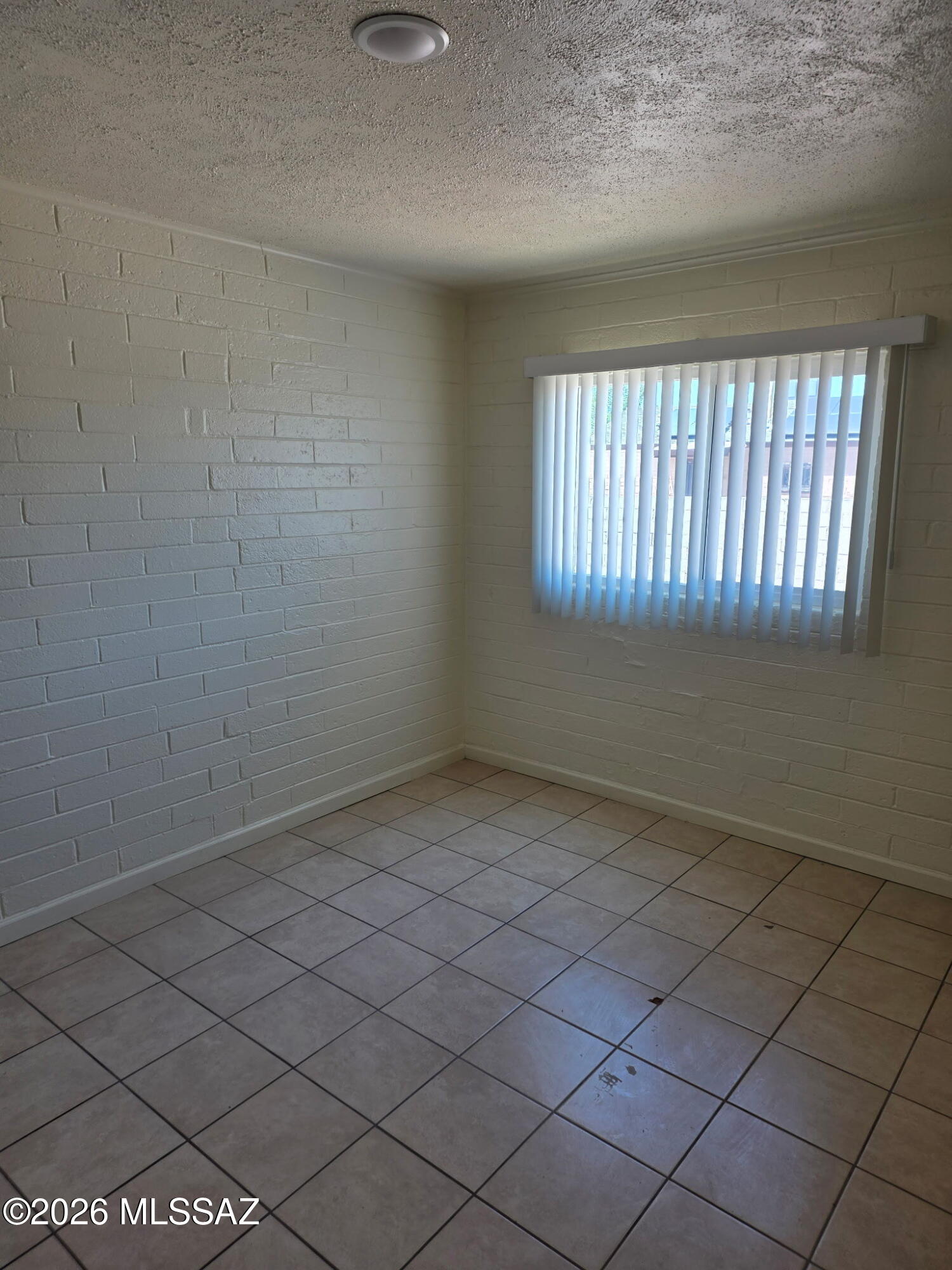 Sunland Gardens Amended - Residential Lease