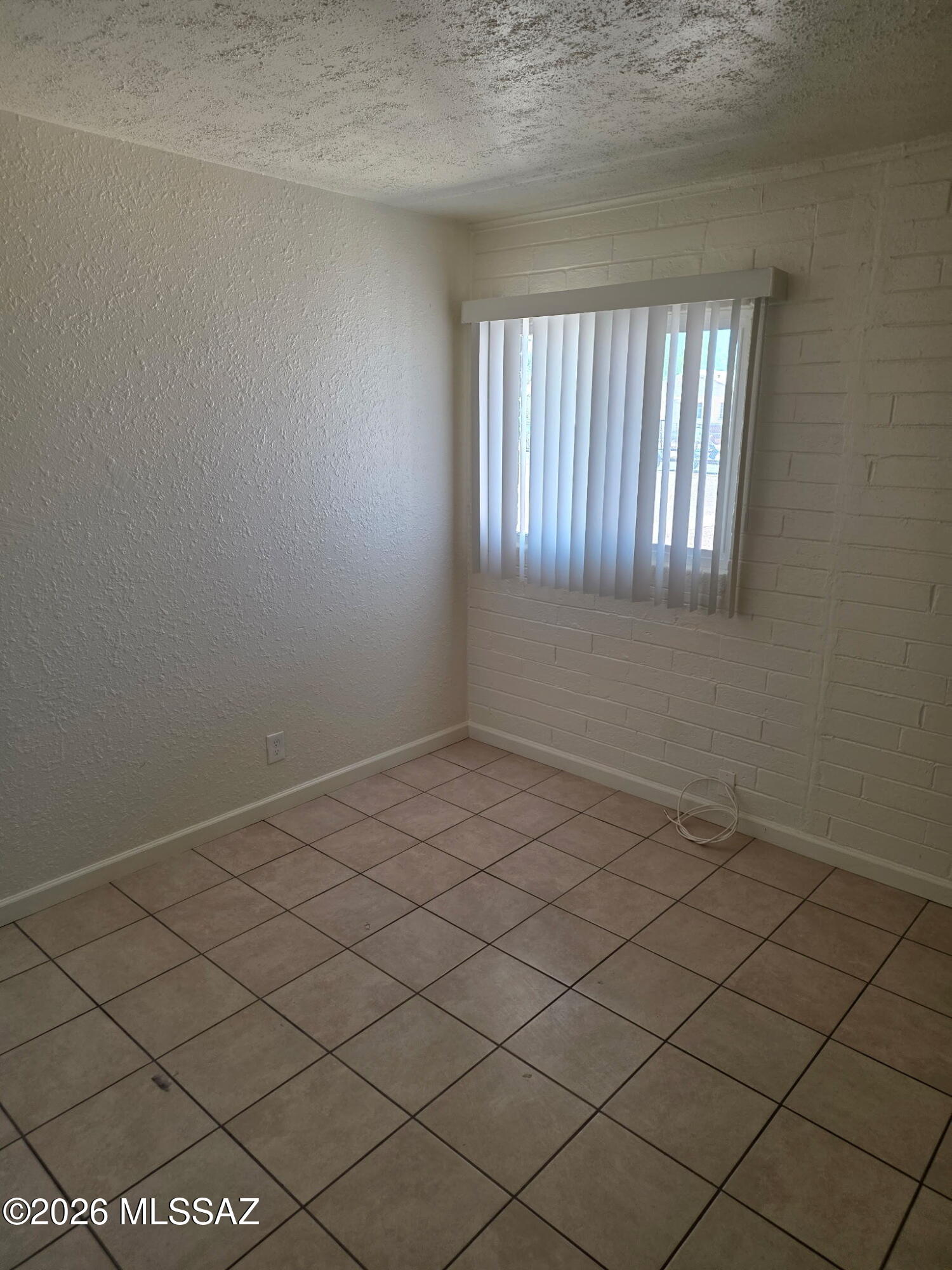Sunland Gardens Amended - Residential Lease