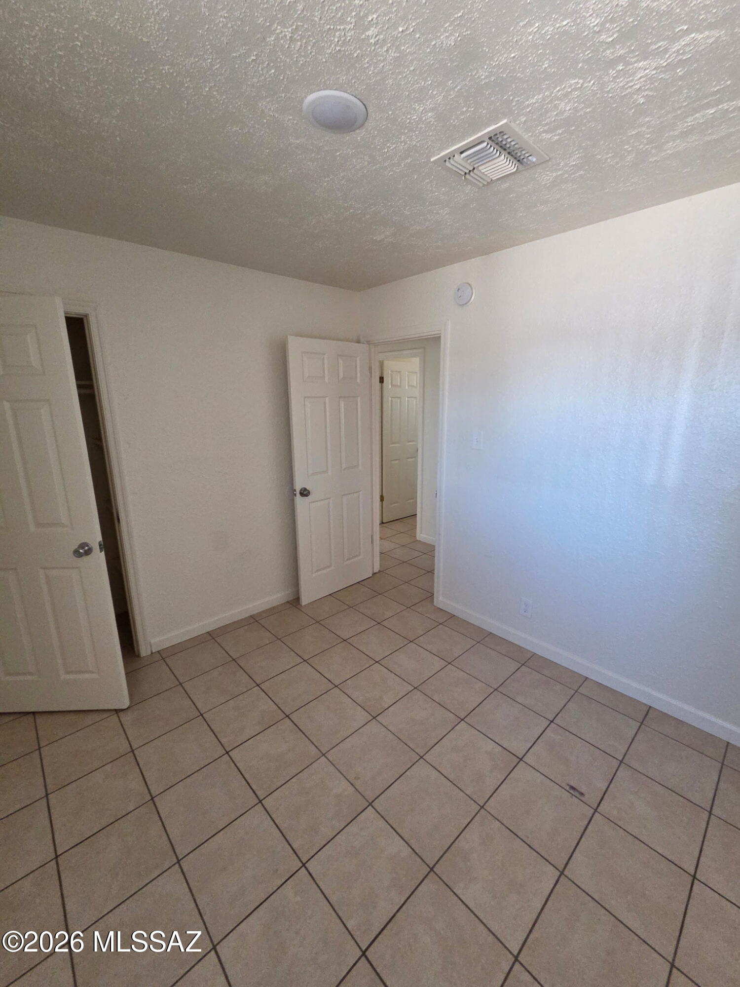 Sunland Gardens Amended - Residential Lease