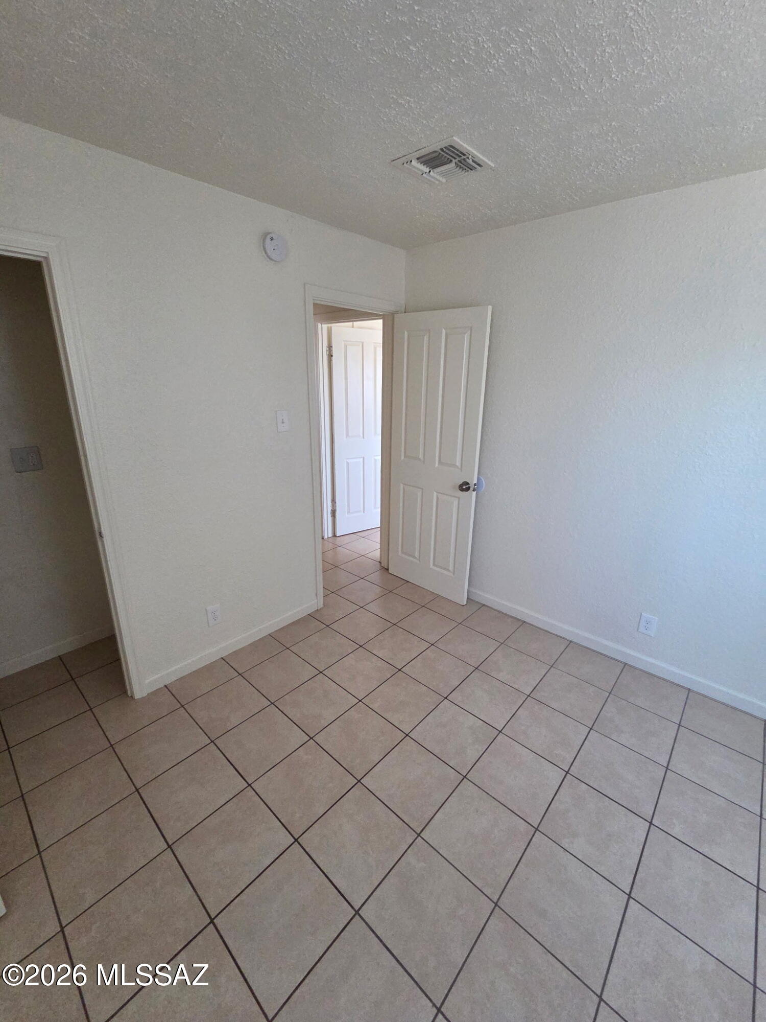 Sunland Gardens Amended - Residential Lease