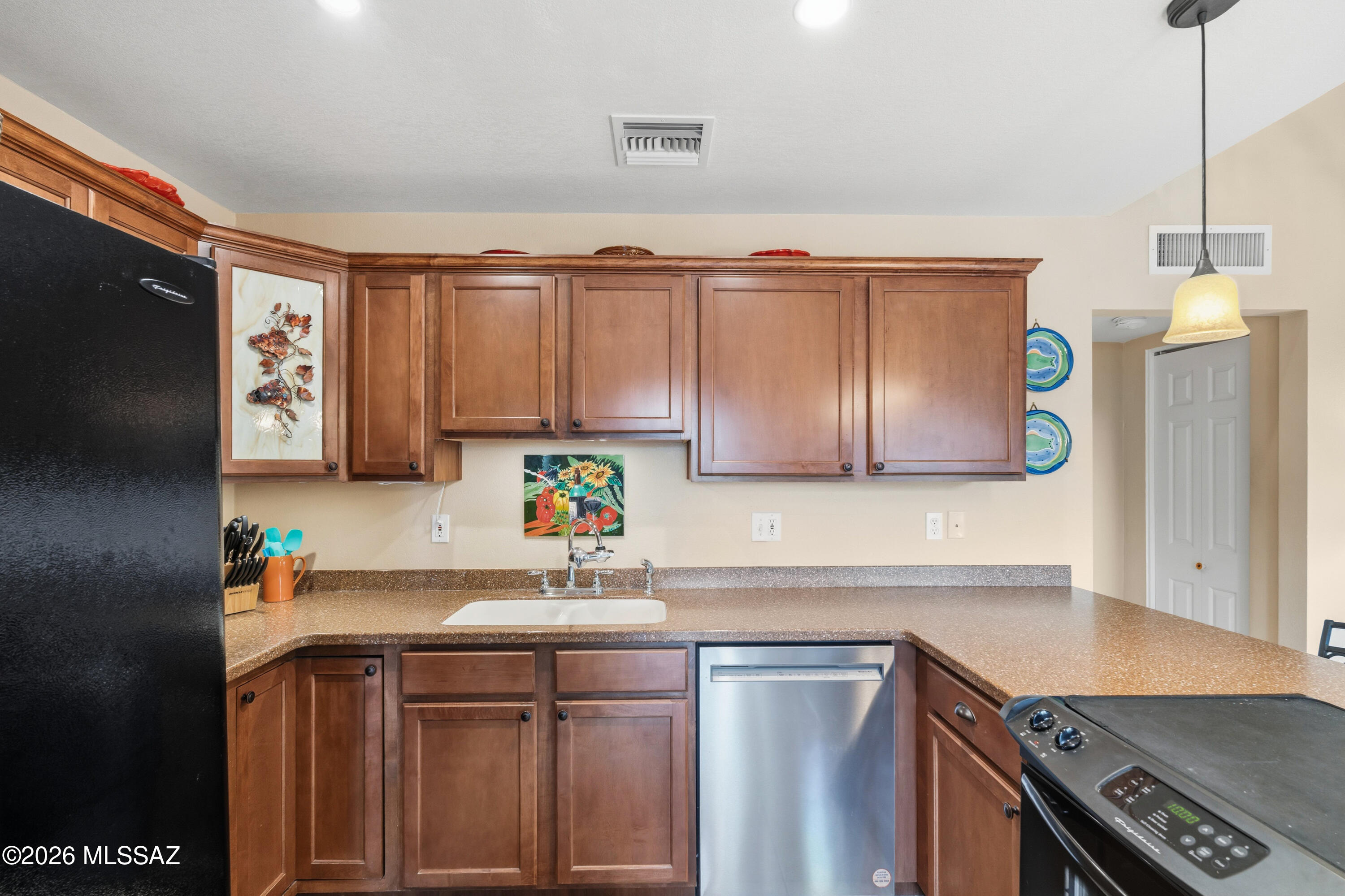 Ventana Vista Condominiums - Residential