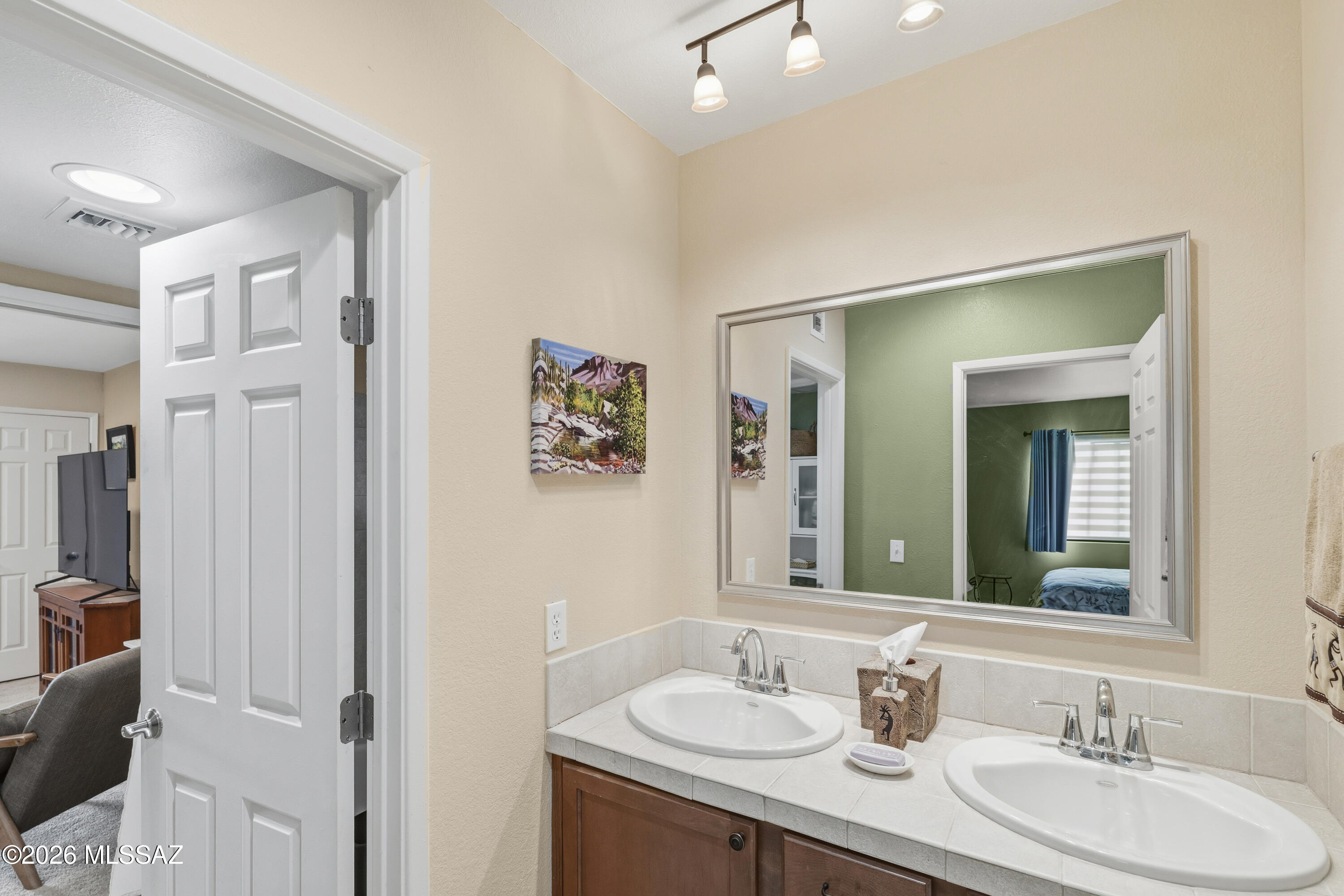 Ventana Vista Condominiums - Residential