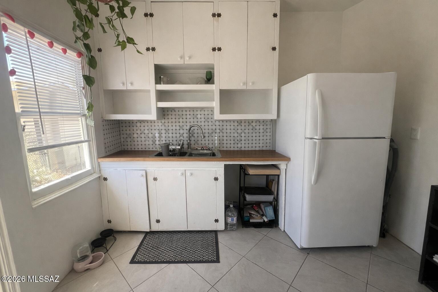 Feldmans Add - Residential Lease