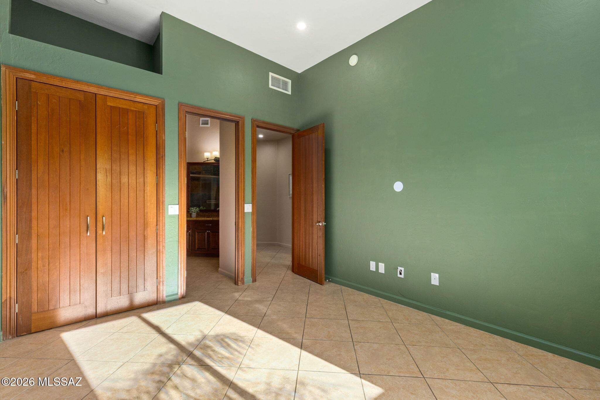 Regal Manor Estates (1-23) - Residential