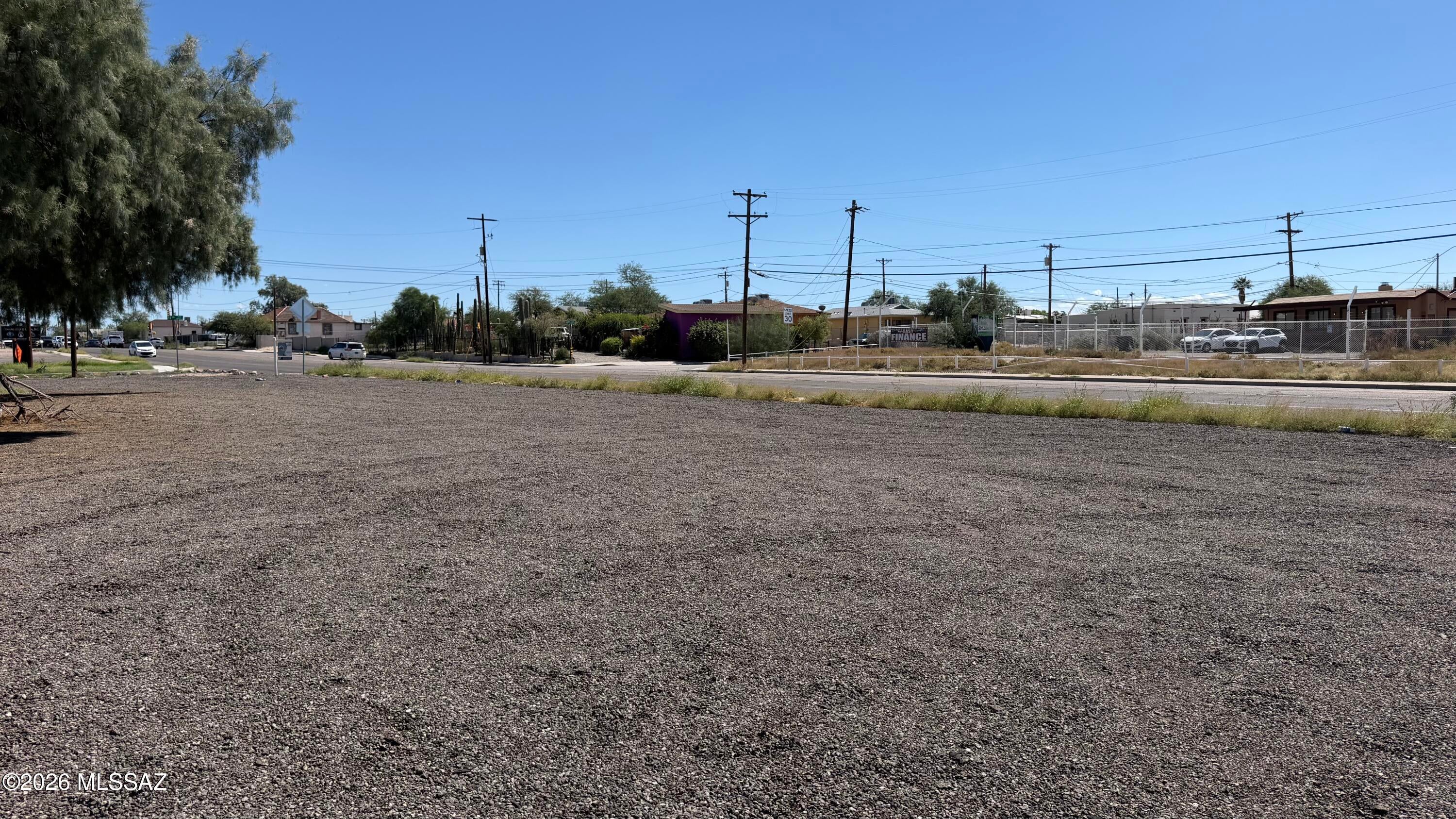 Tucson - Land