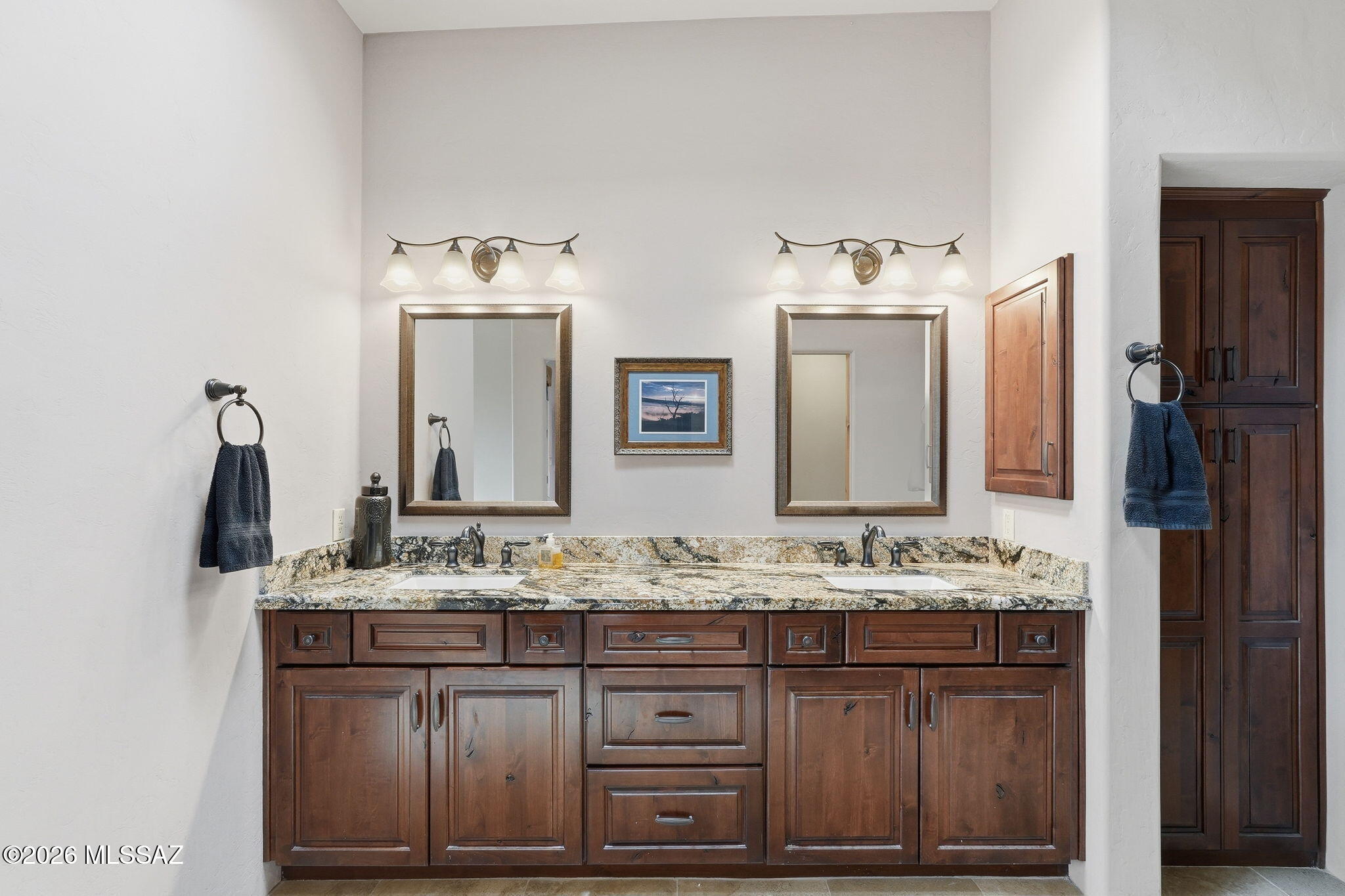 Bellas Catalina Estates - Residential