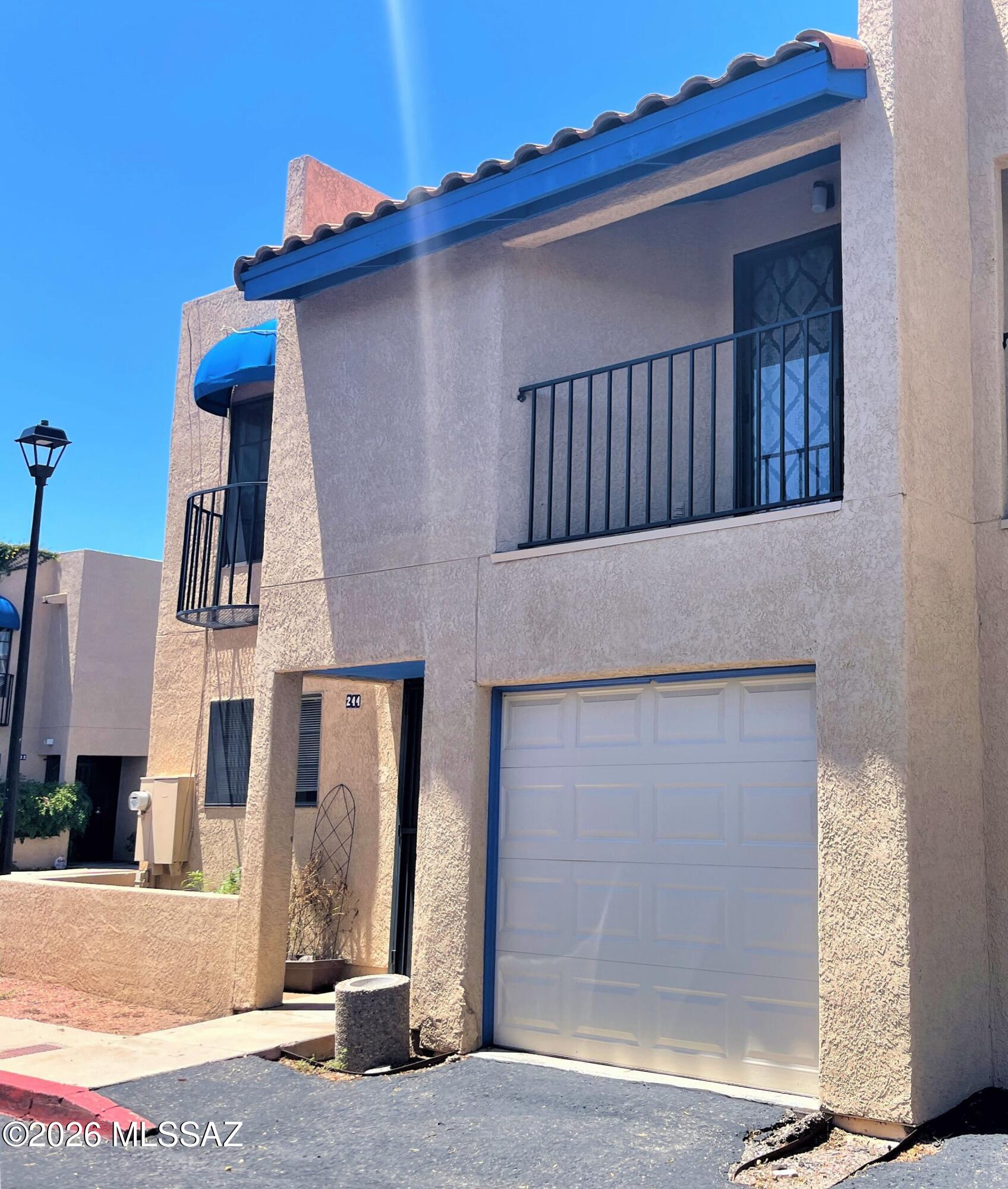 Cornerstone (1-29) - Residential Lease